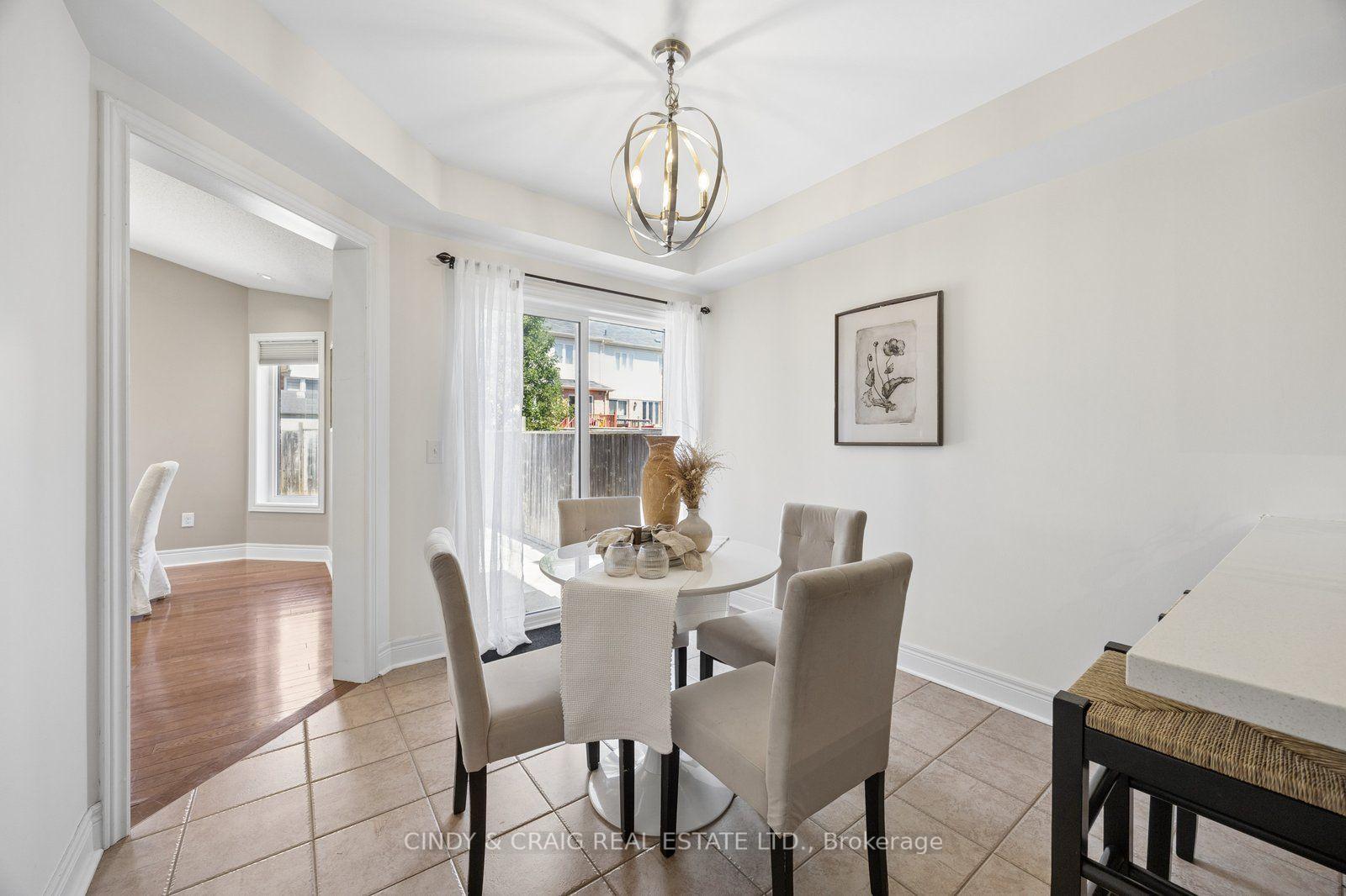 Photo 9 of 82 Dewell Crescent, Clarington, Courtice — HOMEH