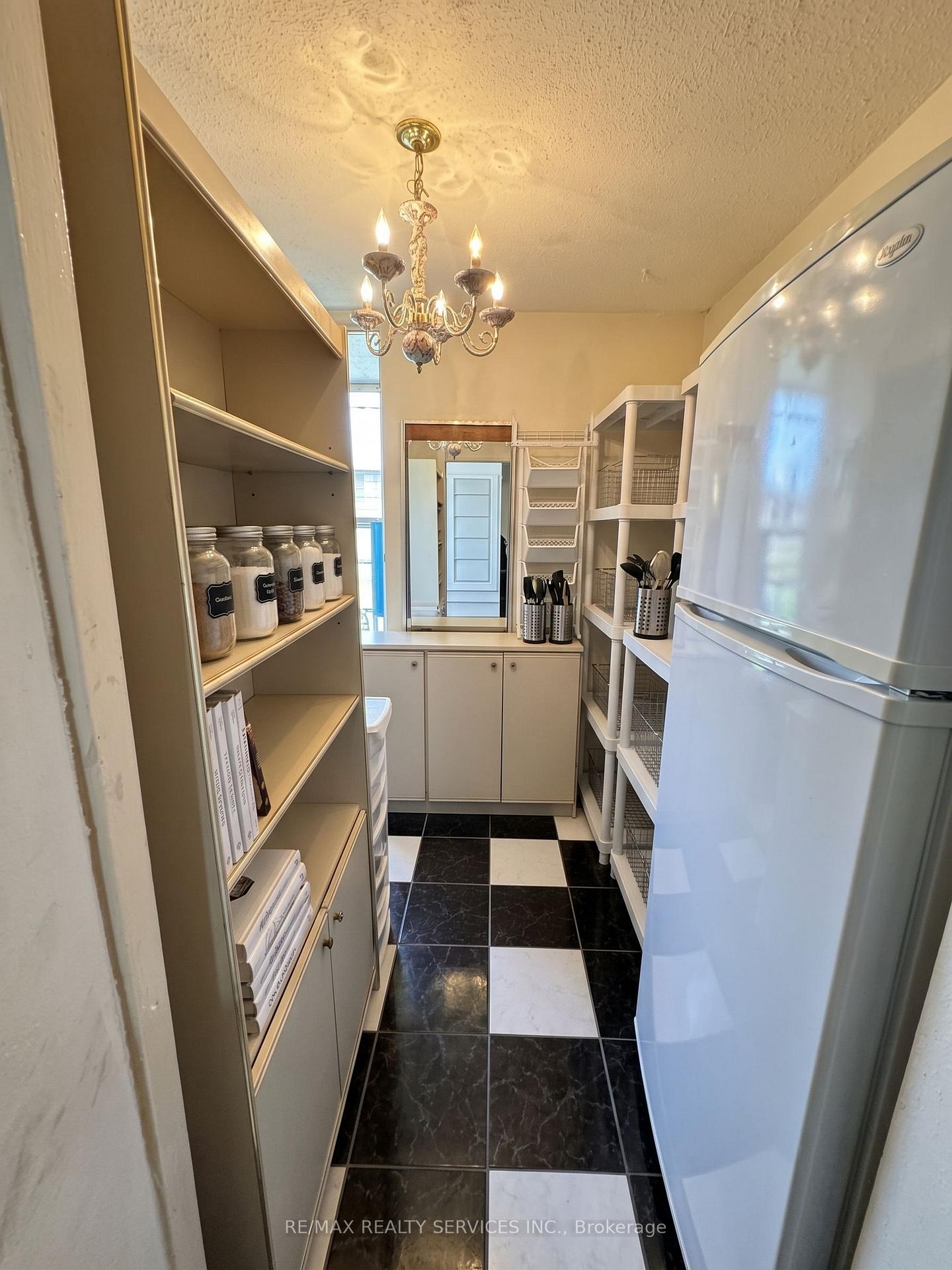 Photo 9 of Unit 501, 60 Stevenson Road, Etobicoke, Mount Olive-Silverstone-Jamestown — HOMEH