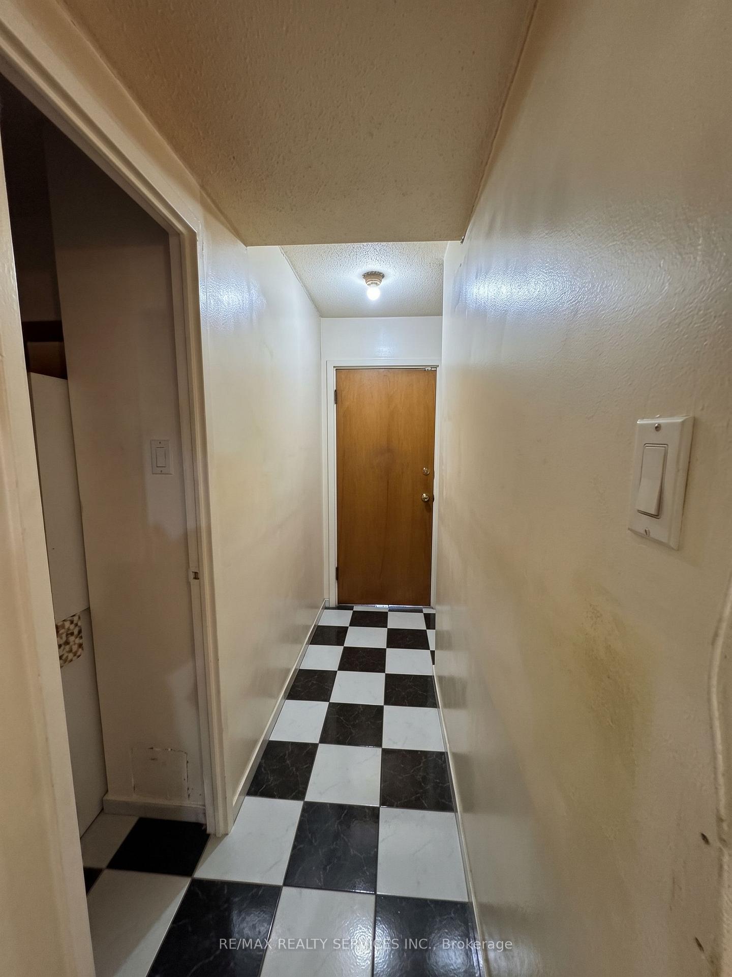 Photo 14 of Unit 501, 60 Stevenson Road, Etobicoke, Mount Olive-Silverstone-Jamestown — HOMEH