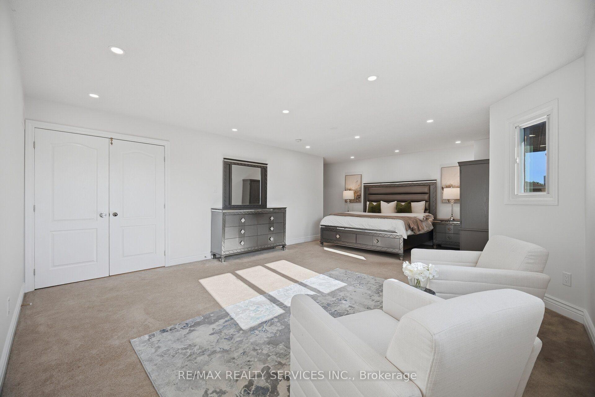 Photo 30 of 28 Corkett Drive, Brampton, Northwood Park — HOMEH