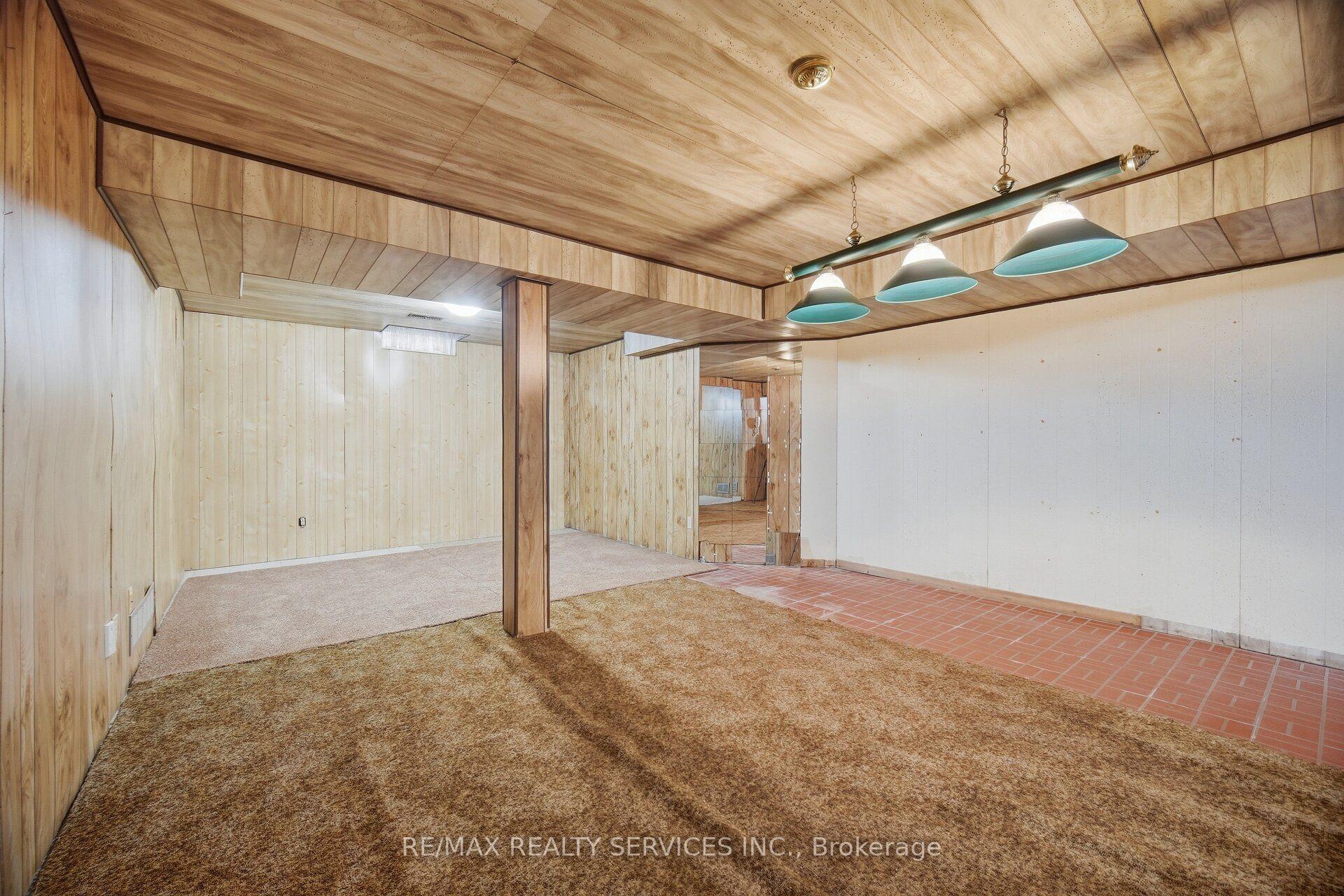 Photo 52 of 28 Corkett Drive, Brampton, Northwood Park — HOMEH