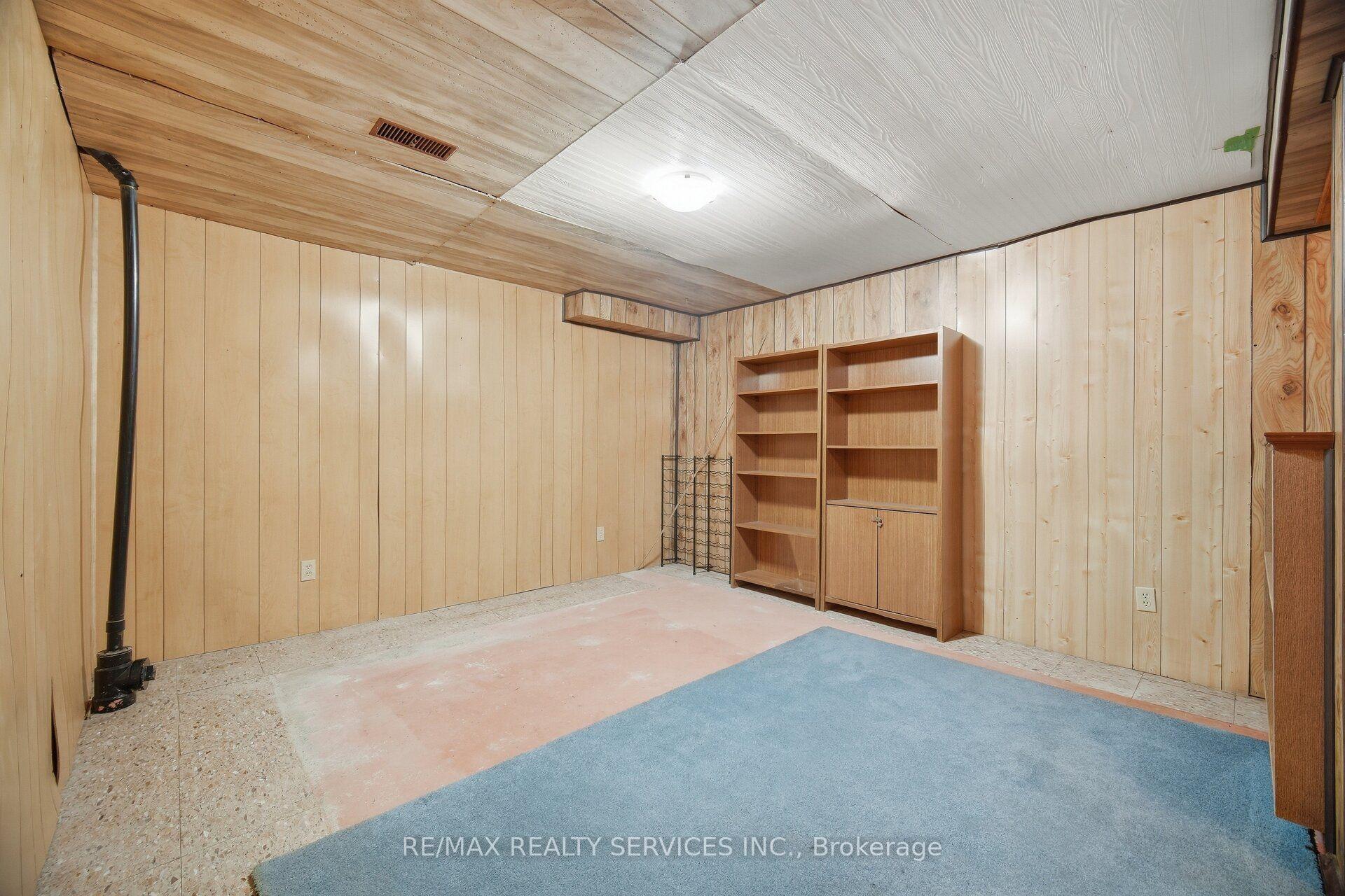 Photo 48 of 28 Corkett Drive, Brampton, Northwood Park — HOMEH