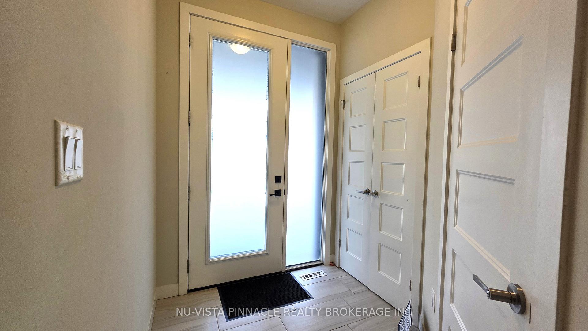 Photo 5 of 923 Georgetown Drive, London, North M — HOMEH