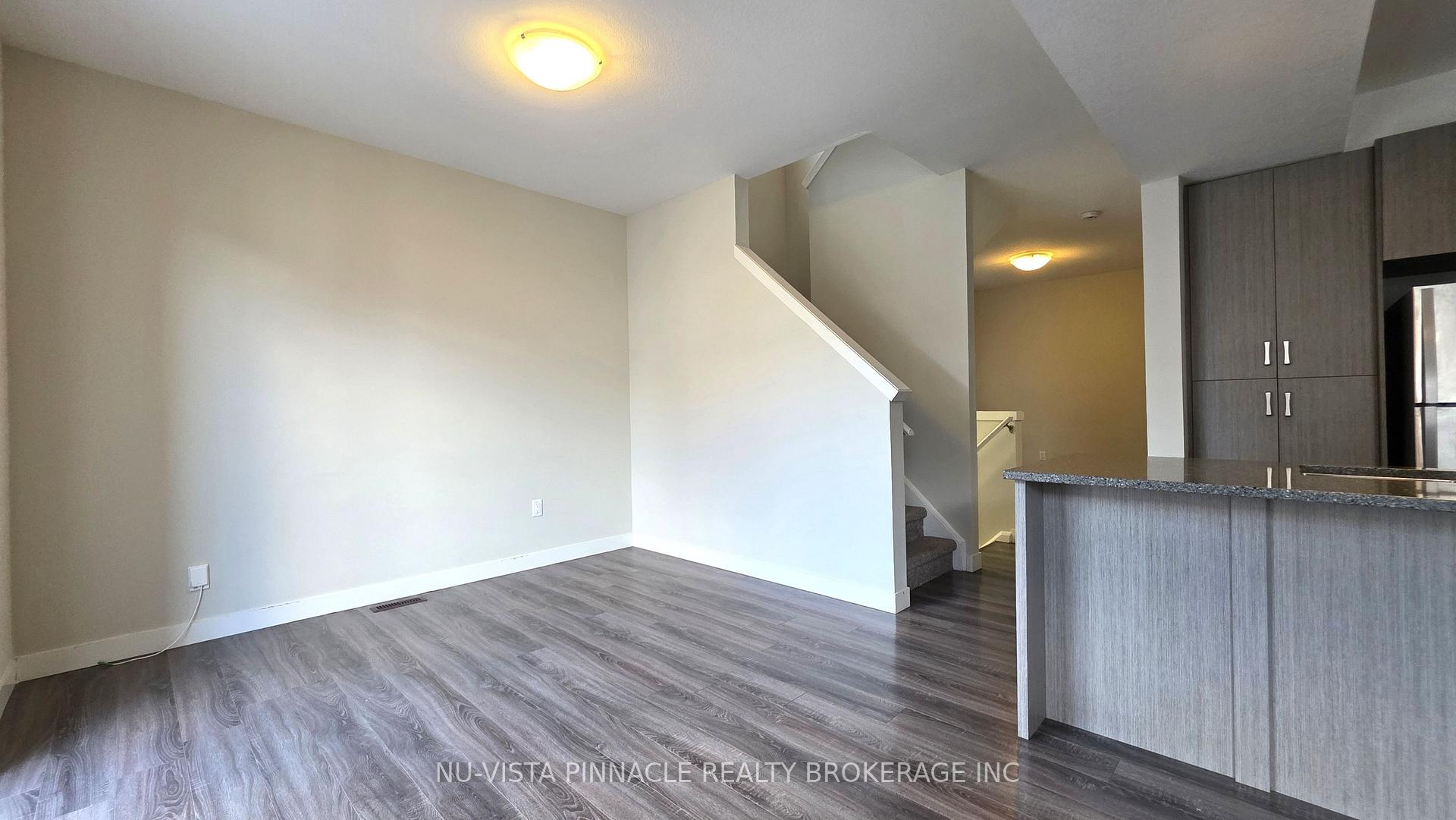 Photo 13 of 923 Georgetown Drive, London, North M — HOMEH