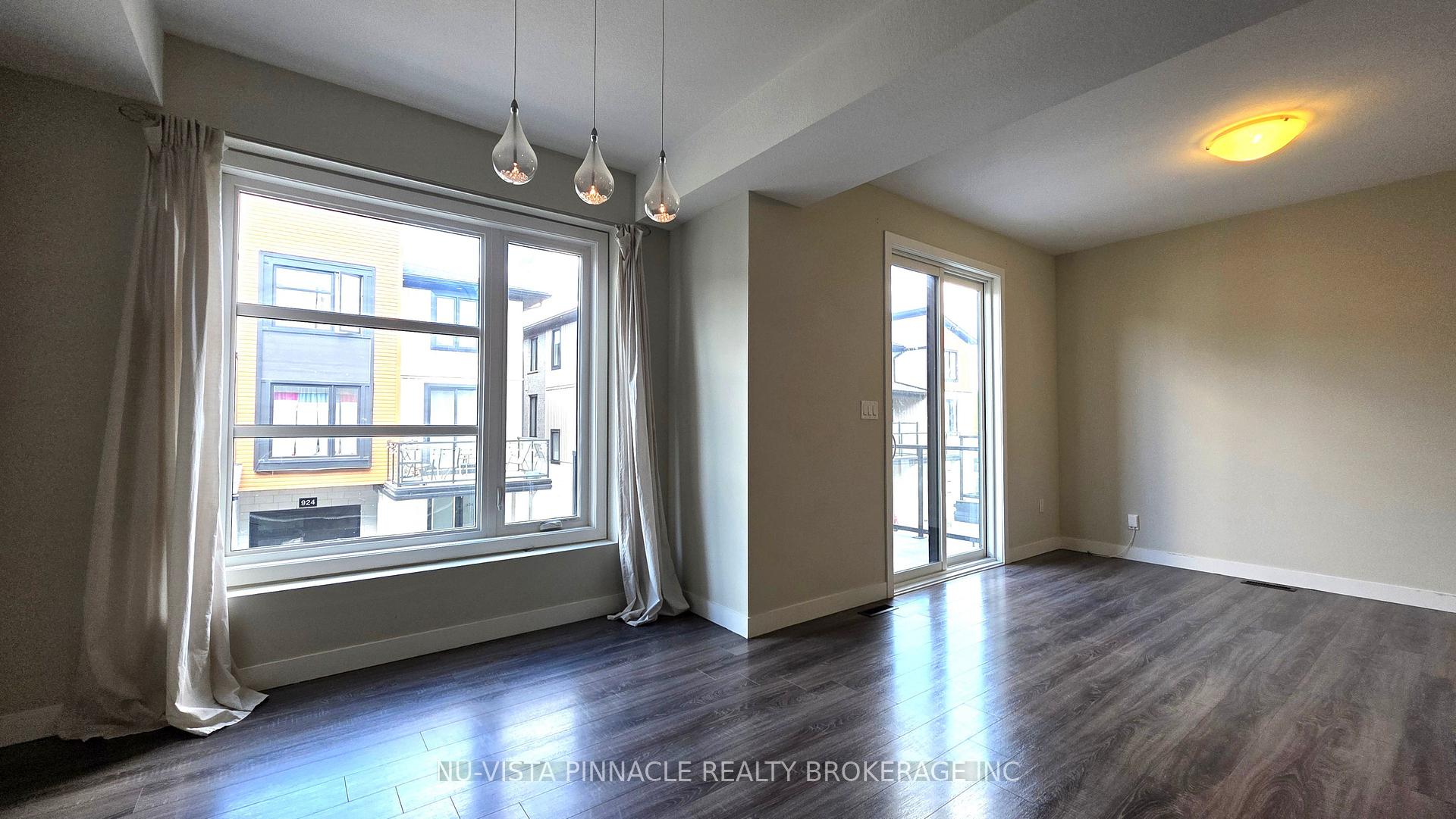 Photo 17 of 923 Georgetown Drive, London, North M — HOMEH