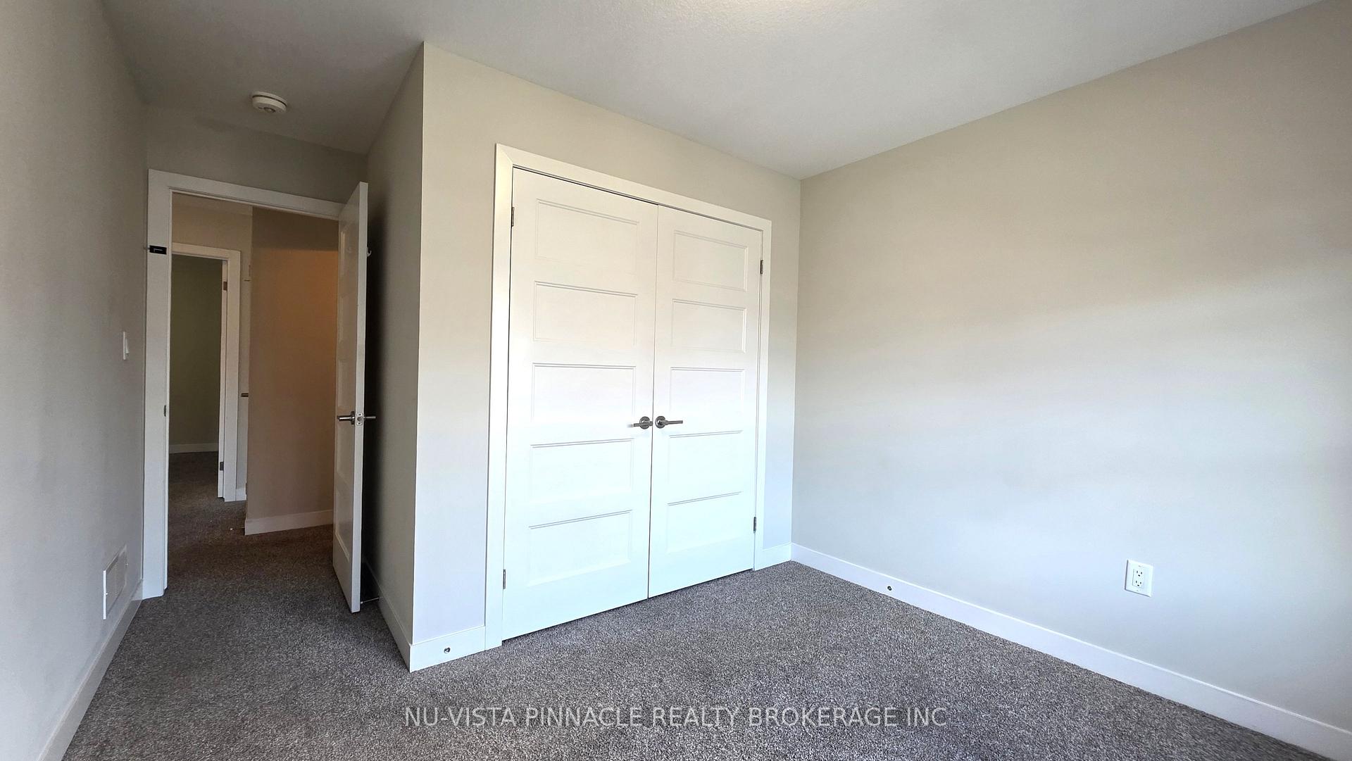 Photo 38 of 923 Georgetown Drive, London, North M — HOMEH