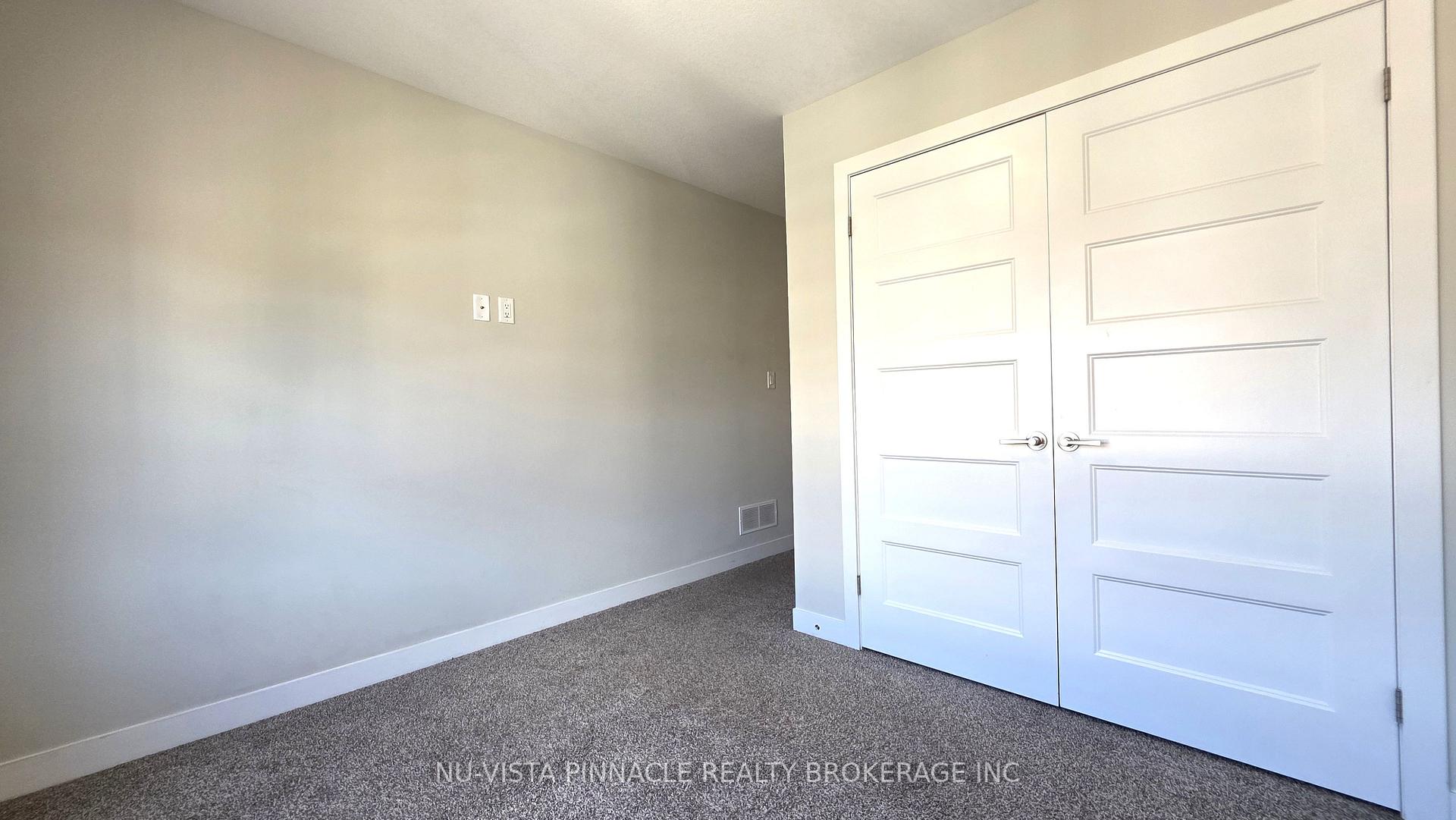 Photo 39 of 923 Georgetown Drive, London, North M — HOMEH