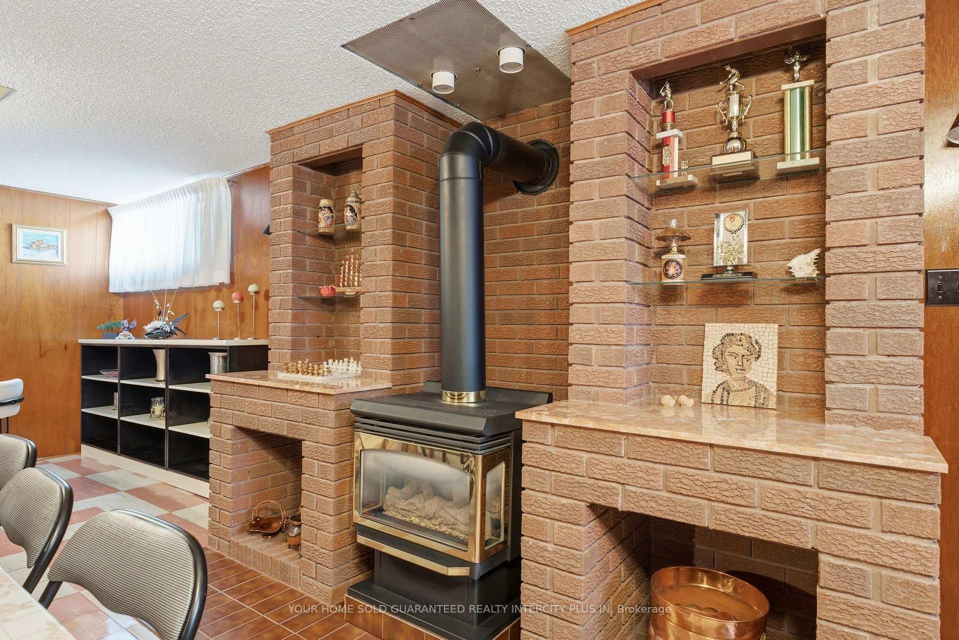 Photo 32 of 14 Tyler Place, Etobicoke, Kingsview Village-The Westway — HOMEH