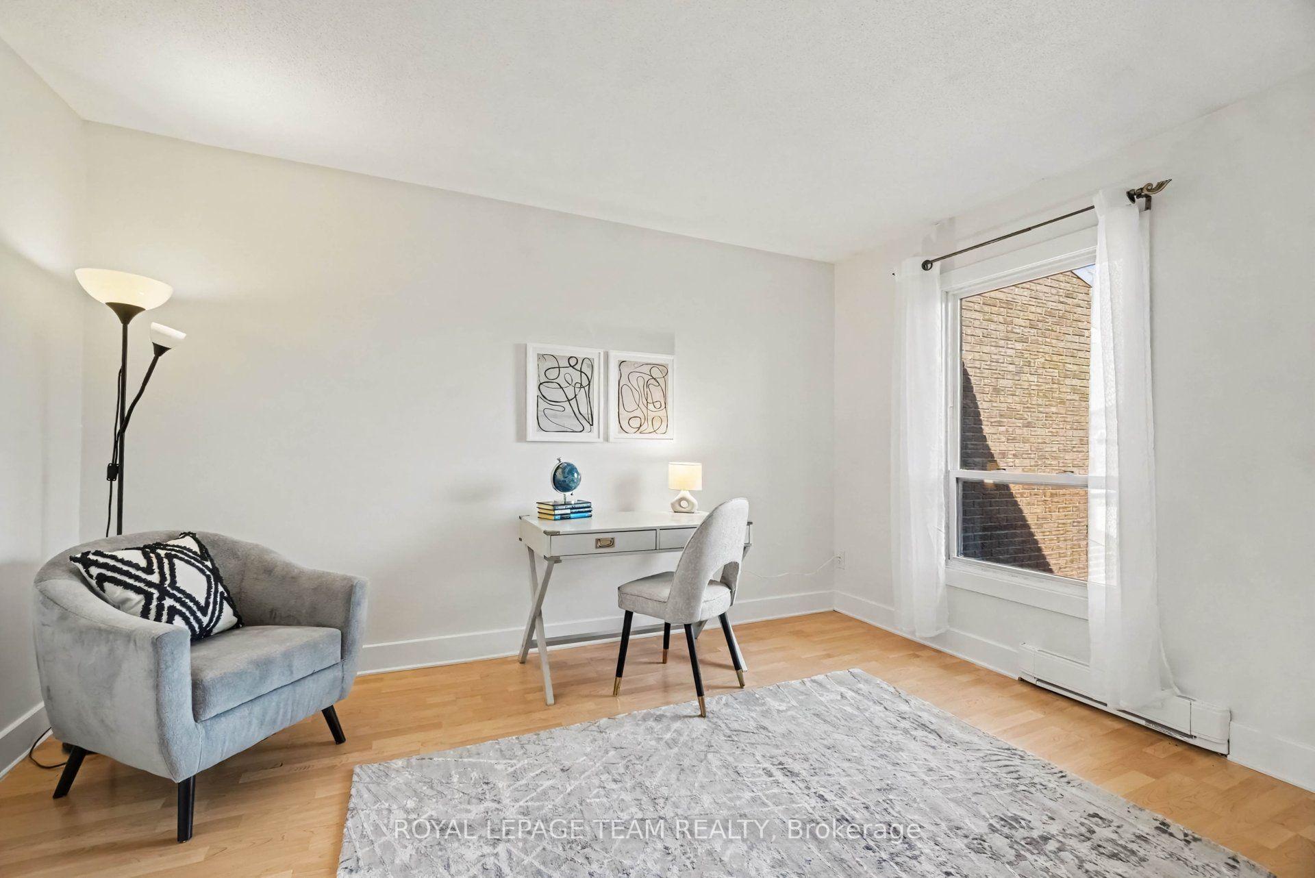 Photo 23 of Unit C, 8 Arnold Drive, Ottawa, Arbeatha Park — HOMEH