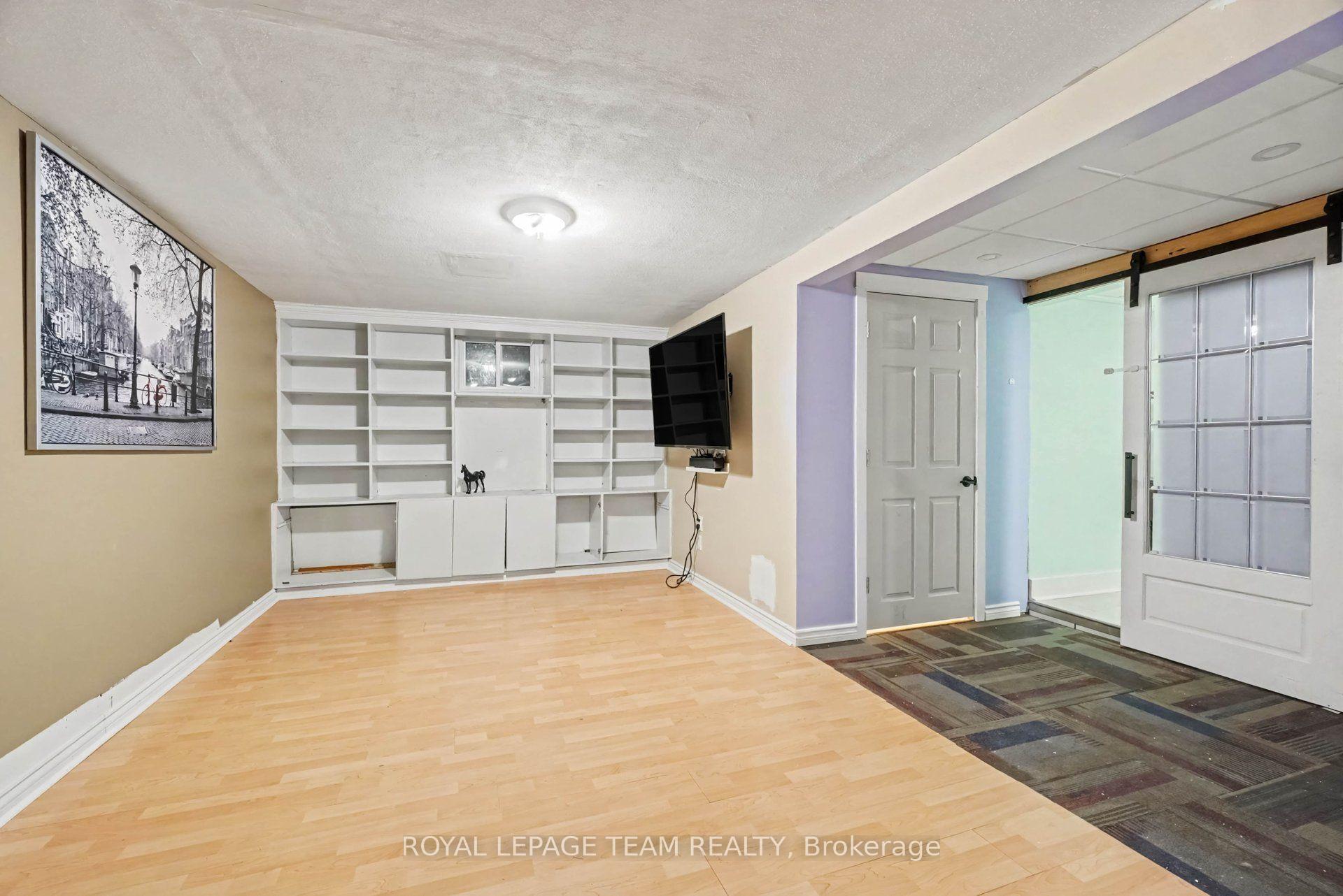 Photo 29 of Unit C, 8 Arnold Drive, Ottawa, Arbeatha Park — HOMEH