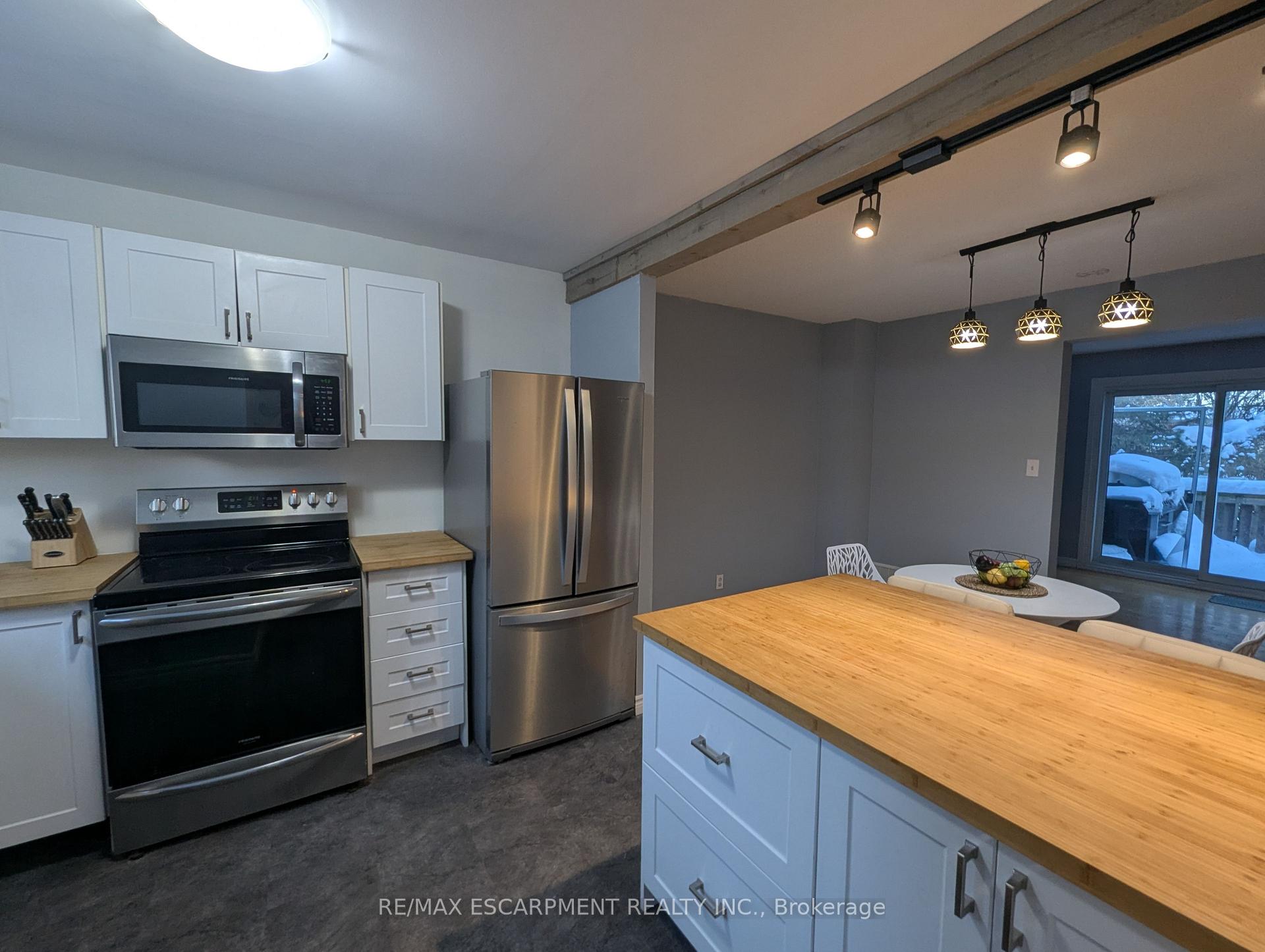 Photo 2 of Unit 32, 1440 Garth Street, Hamilton, Falkirk — HOMEH
