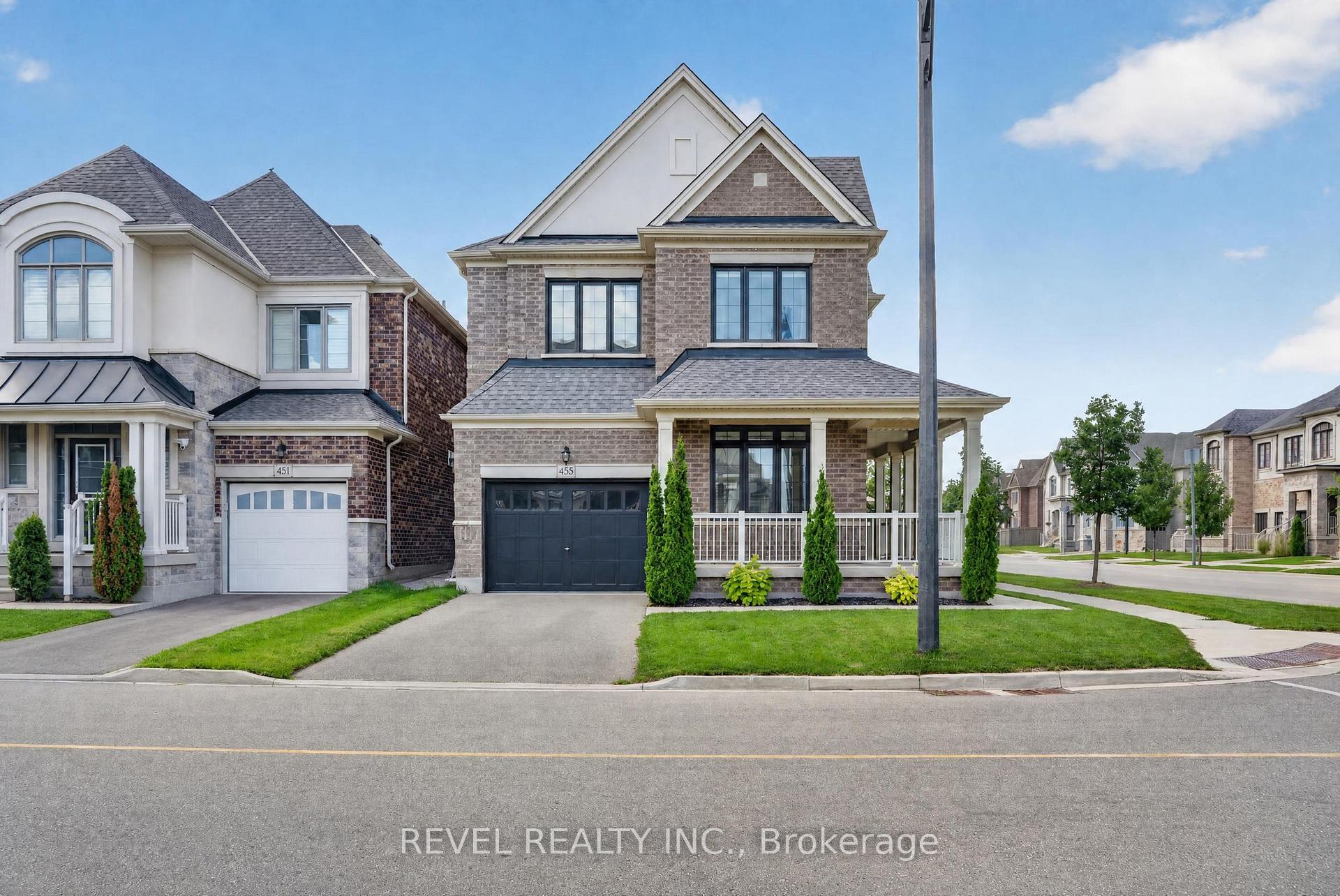 Photo 2 of 455 Ramsey Place, Milton, Ford — HOMEH
