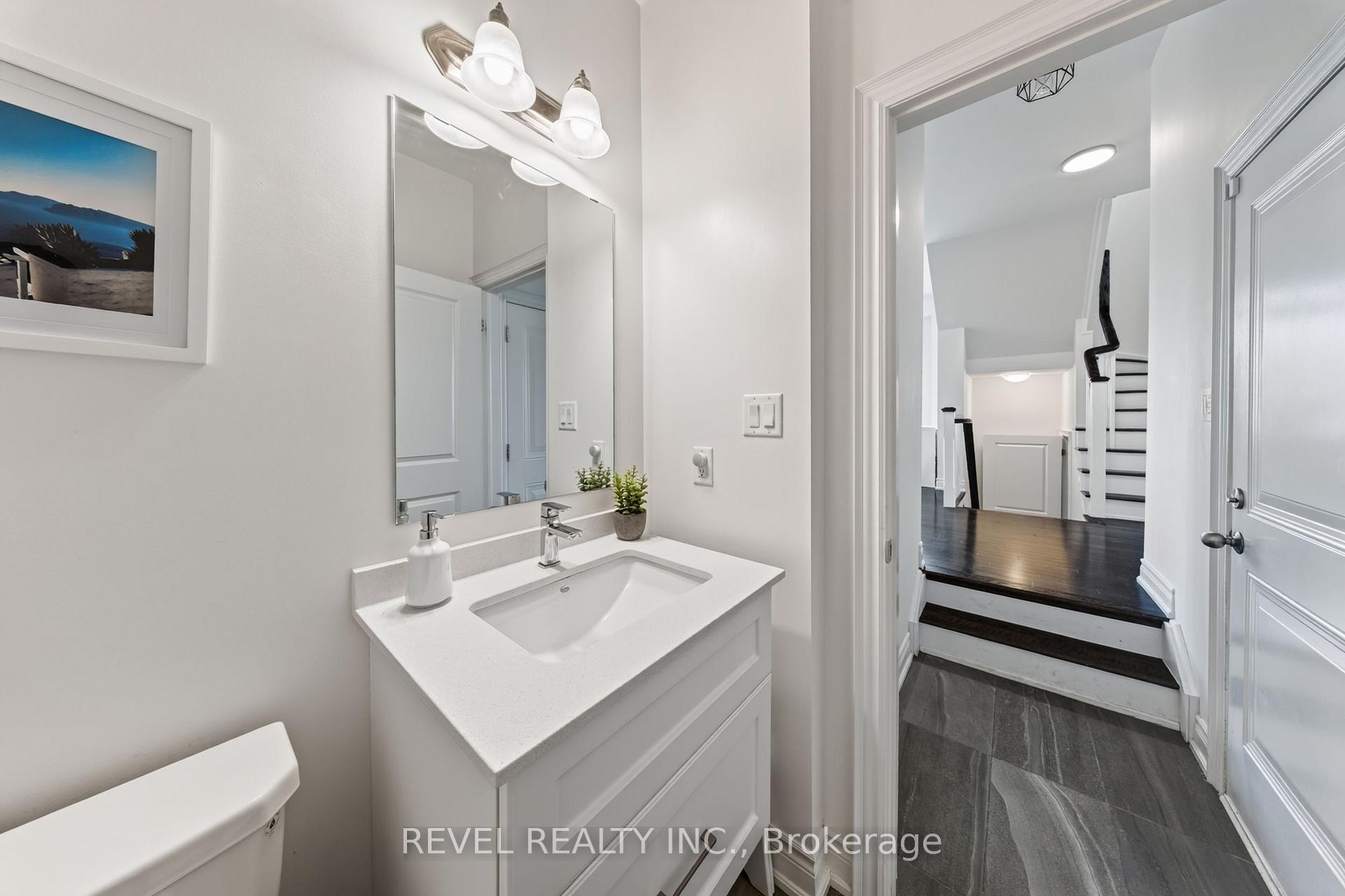Photo 6 of 455 Ramsey Place, Milton, Ford — HOMEH