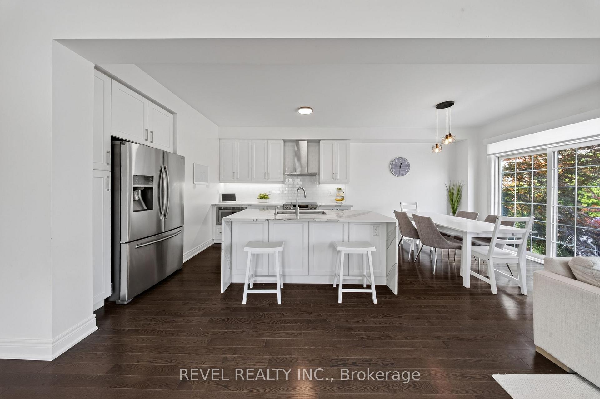 Photo 8 of 455 Ramsey Place, Milton, Ford — HOMEH