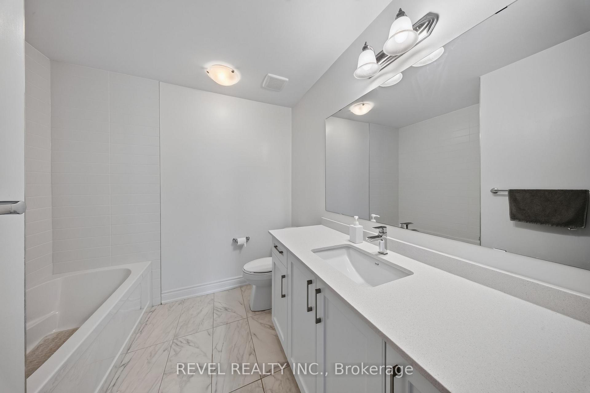 Photo 13 of 455 Ramsey Place, Milton, Ford — HOMEH
