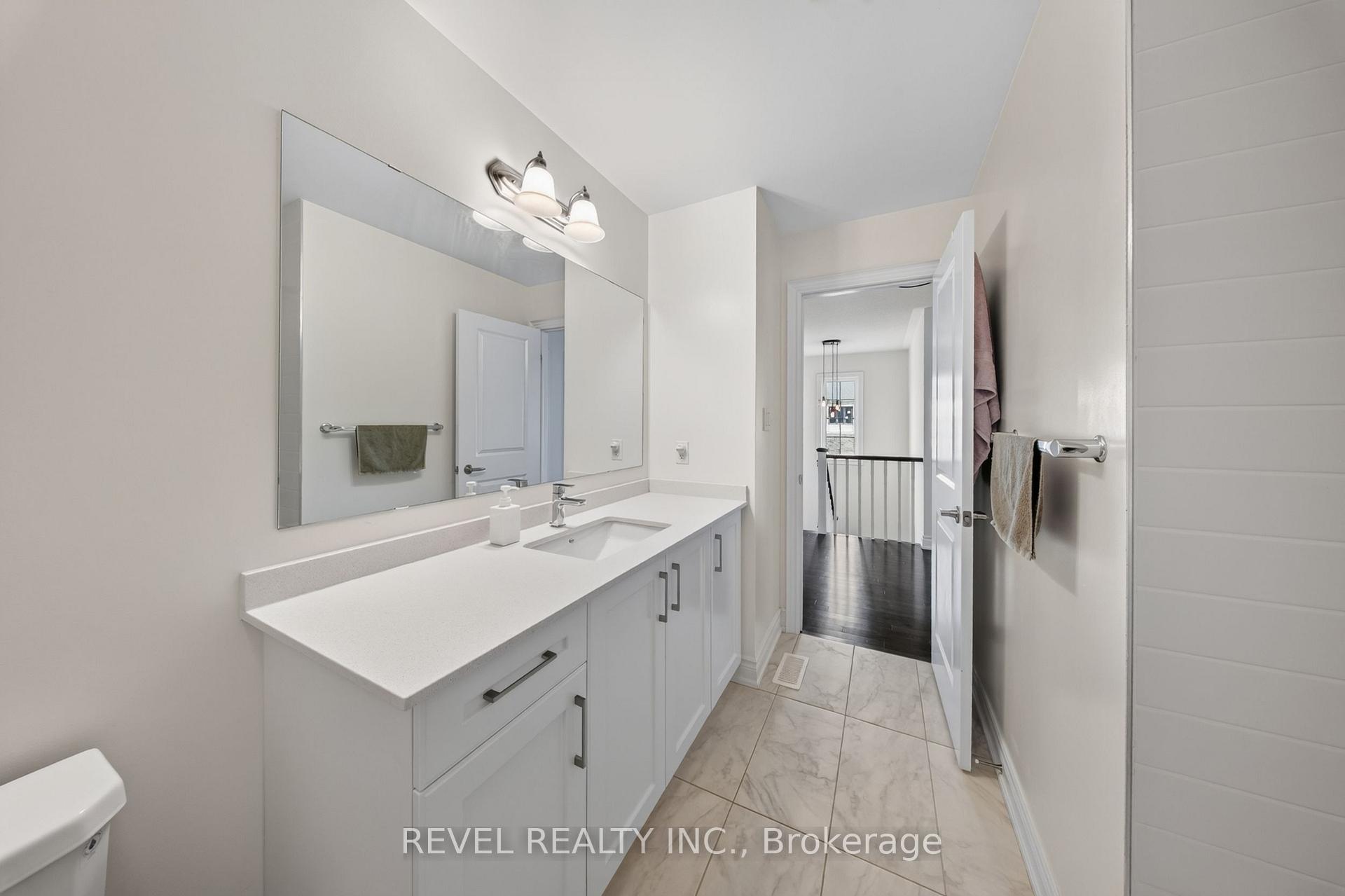 Photo 14 of 455 Ramsey Place, Milton, Ford — HOMEH