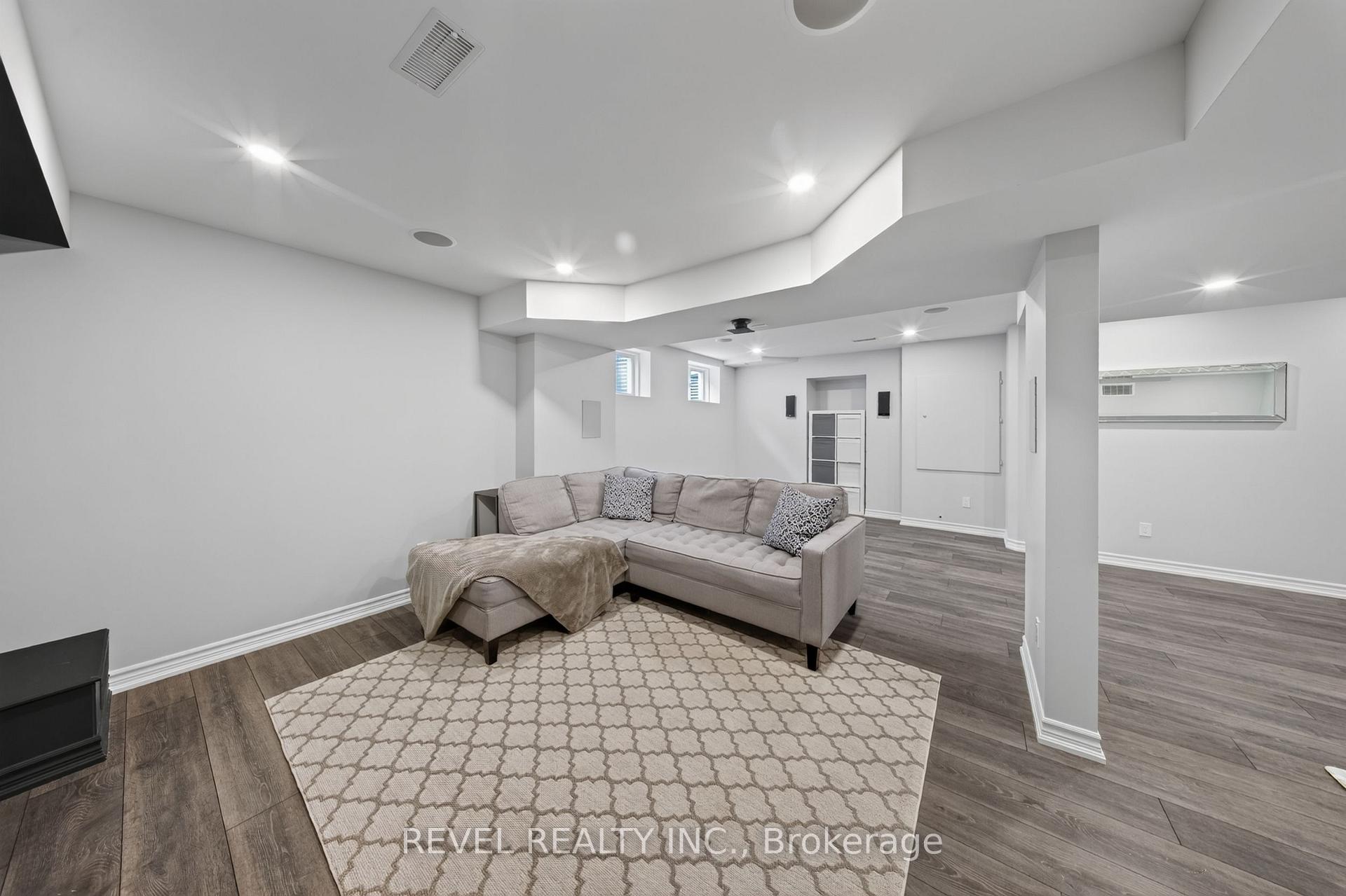 Photo 31 of 455 Ramsey Place, Milton, Ford — HOMEH