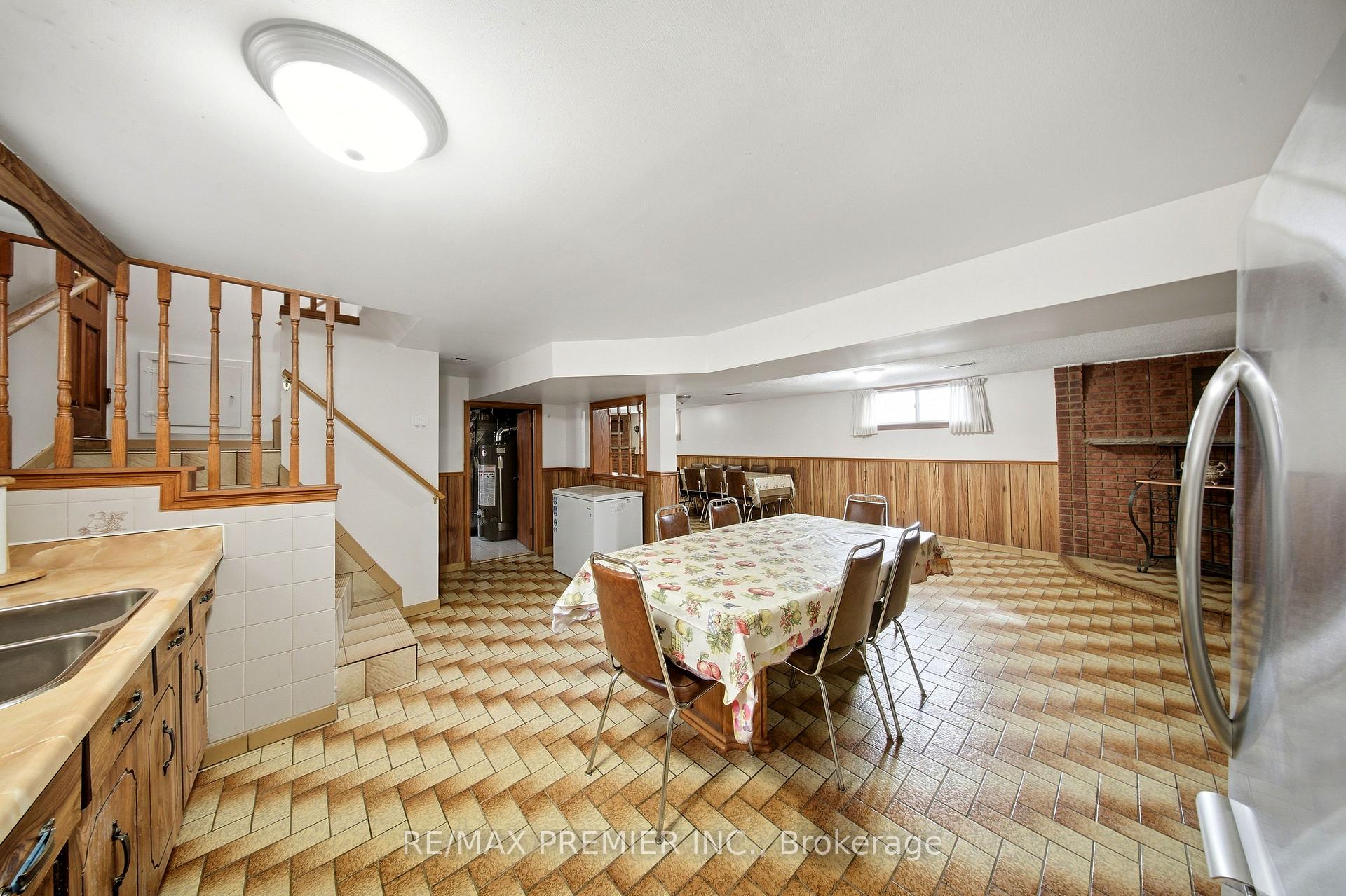 Photo 19 of 1 Mayo Drive, North York, Rustic — HOMEH