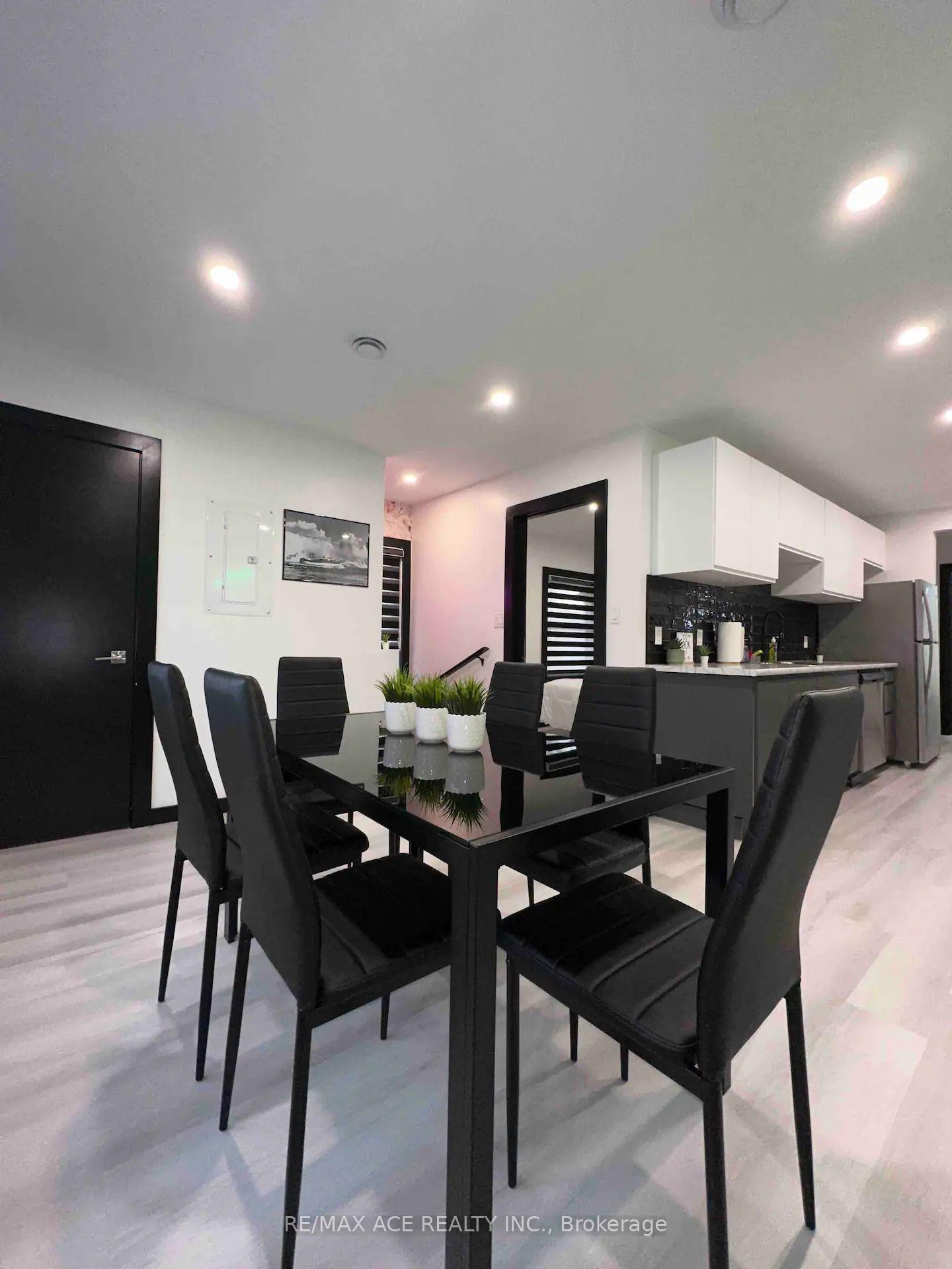Photo 13 of Unit 2, 4985 Crysler Avenue, Niagara Falls, Downtown — HOMEH