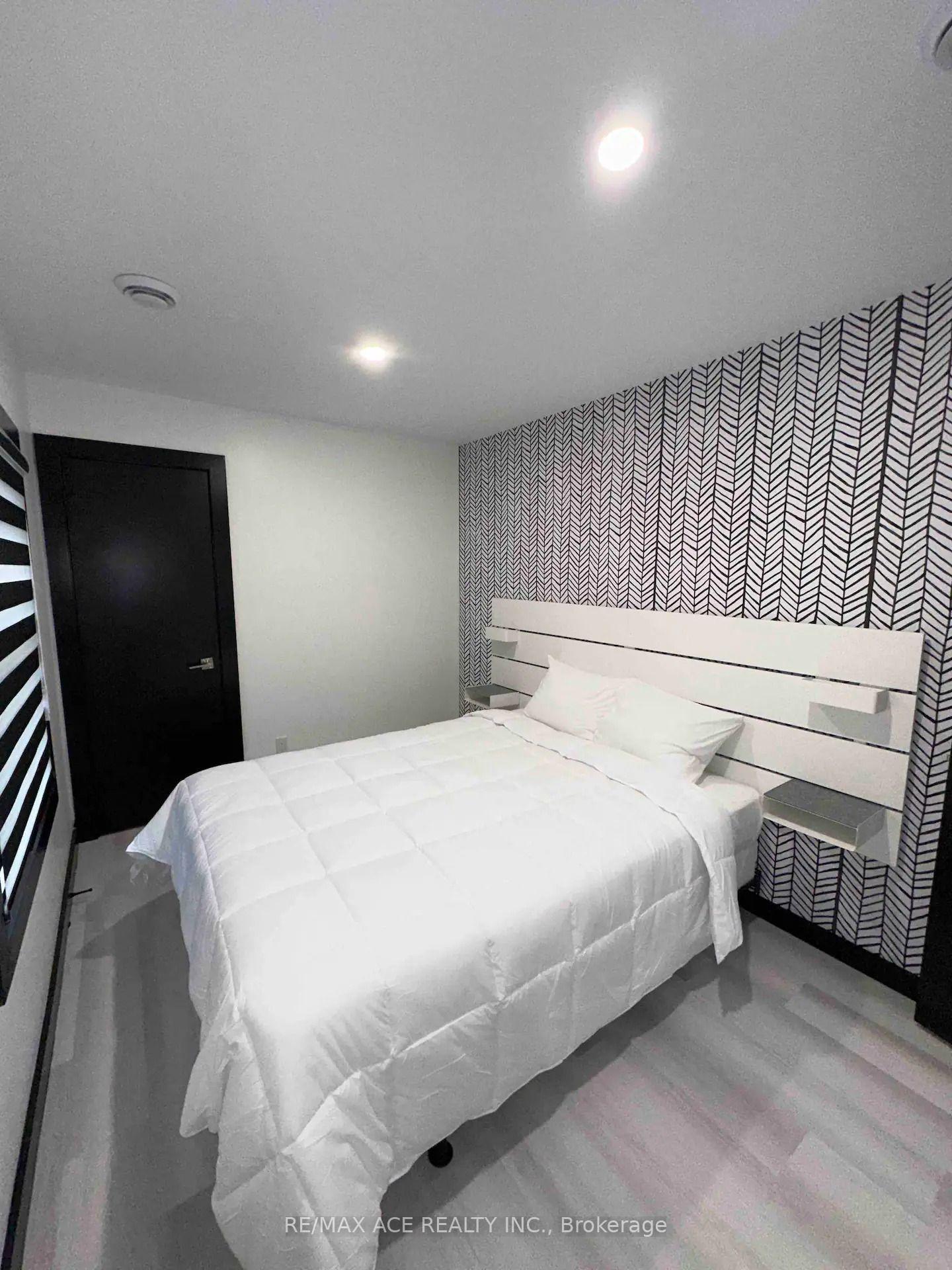 Photo 18 of Unit 2, 4985 Crysler Avenue, Niagara Falls, Downtown — HOMEH