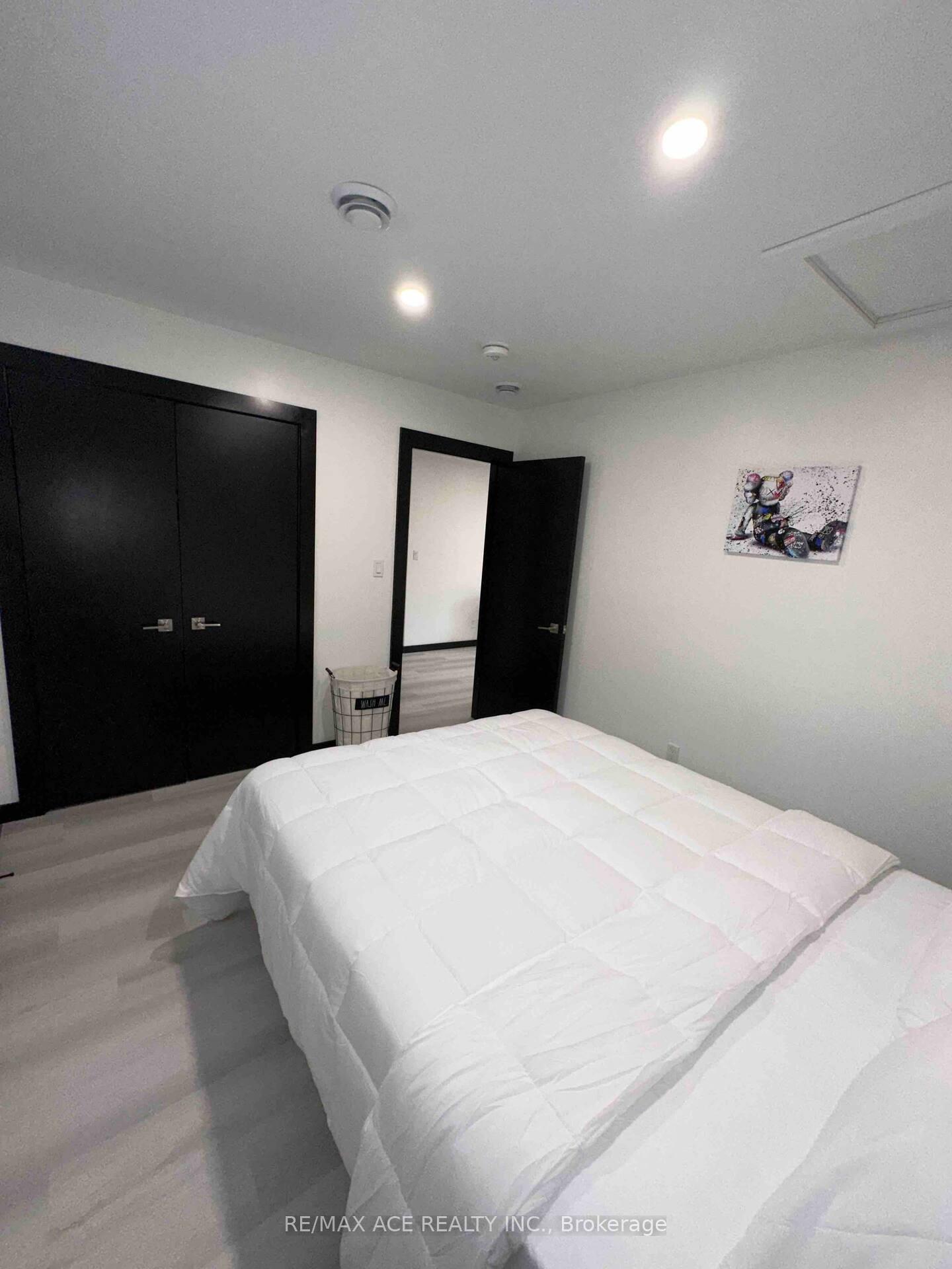 Photo 22 of Unit 2, 4985 Crysler Avenue, Niagara Falls, Downtown — HOMEH