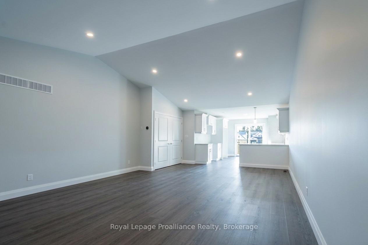 Photo 5 of 46 Mackenzie John Crescent, Brighton — HOMEH