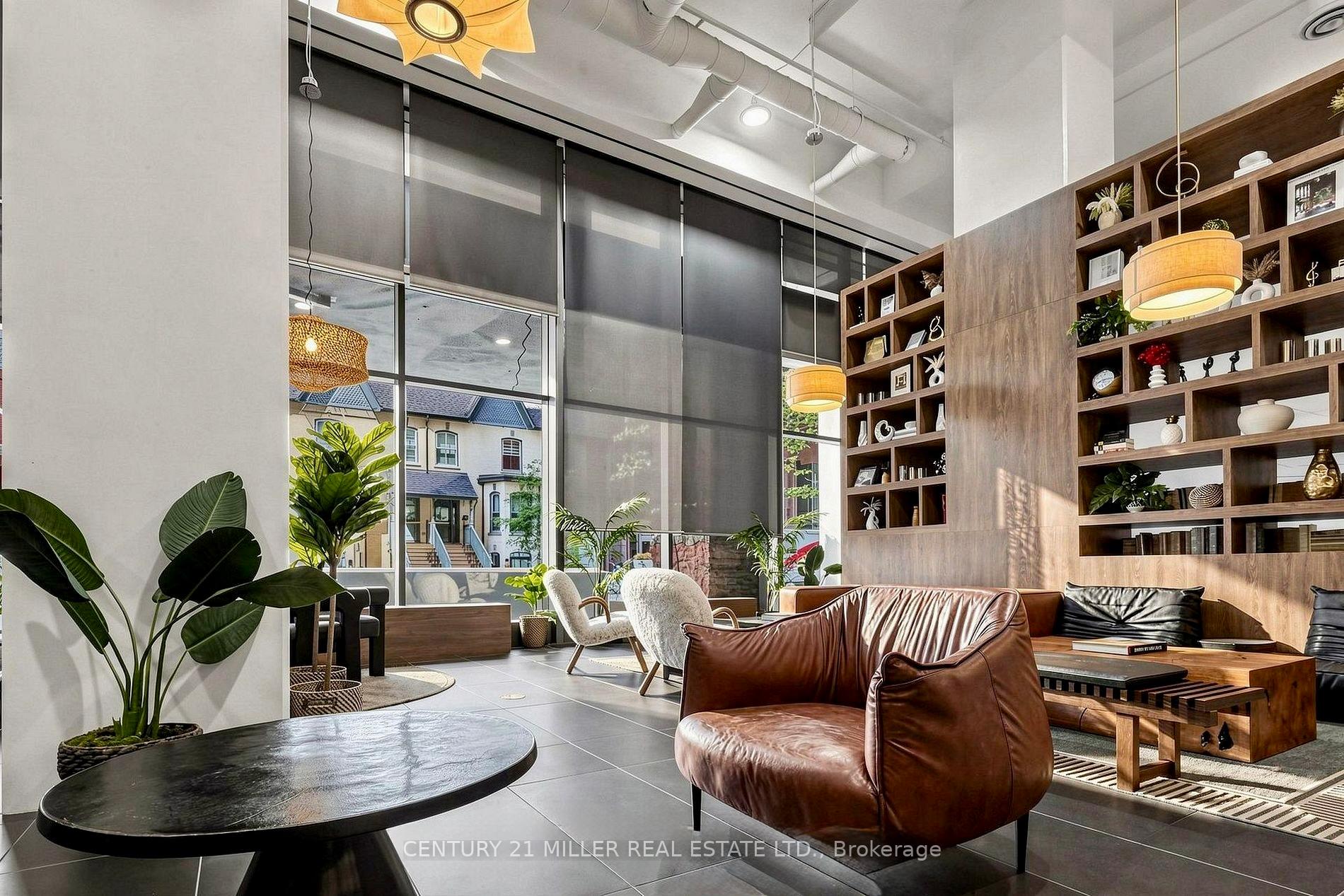 Photo 4 of Unit 3701, 21 Widmer Street, Toronto, Waterfront Communities — HOMEH