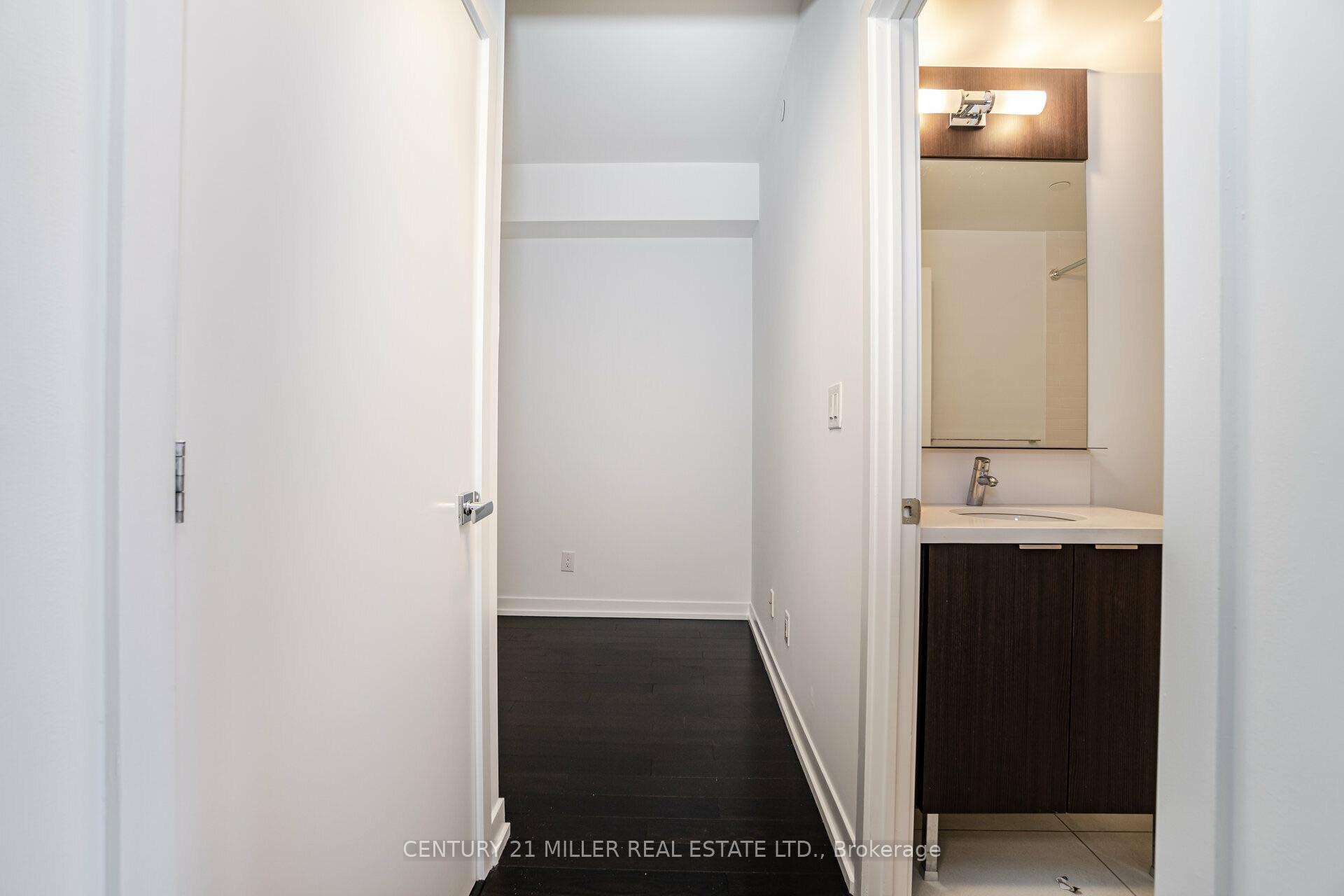 Photo 18 of Unit 3701, 21 Widmer Street, Toronto, Waterfront Communities — HOMEH