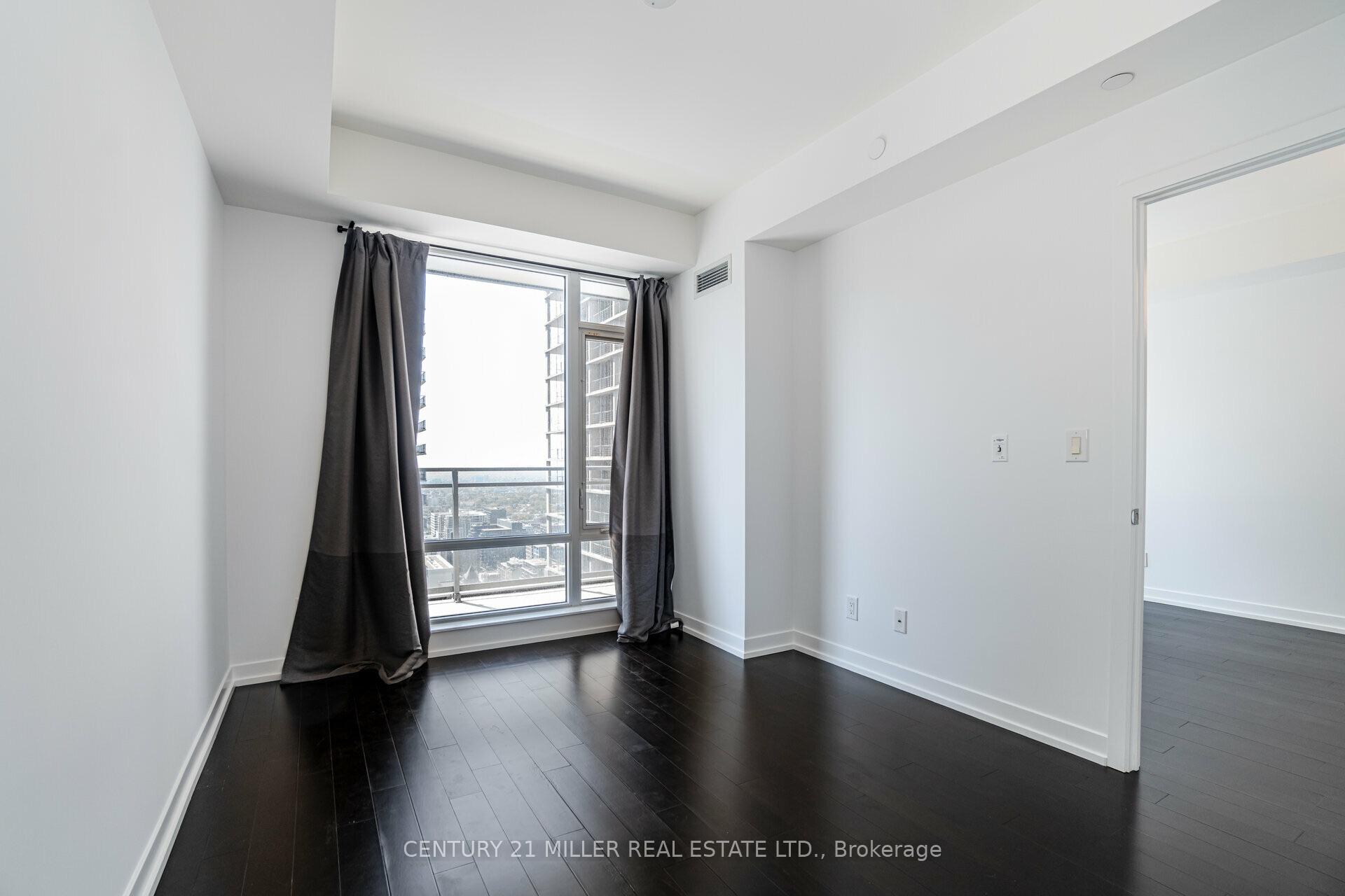 Photo 21 of Unit 3701, 21 Widmer Street, Toronto, Waterfront Communities — HOMEH