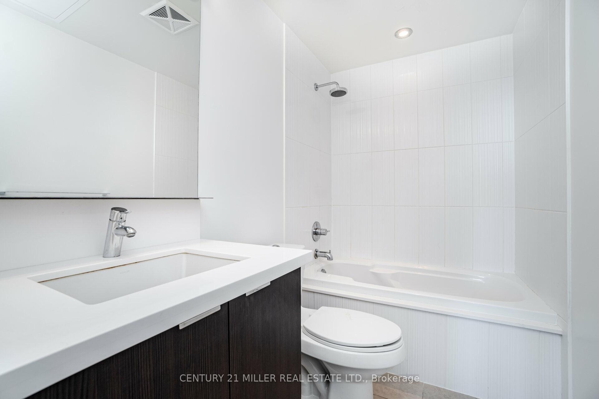 Photo 24 of Unit 3701, 21 Widmer Street, Toronto, Waterfront Communities — HOMEH