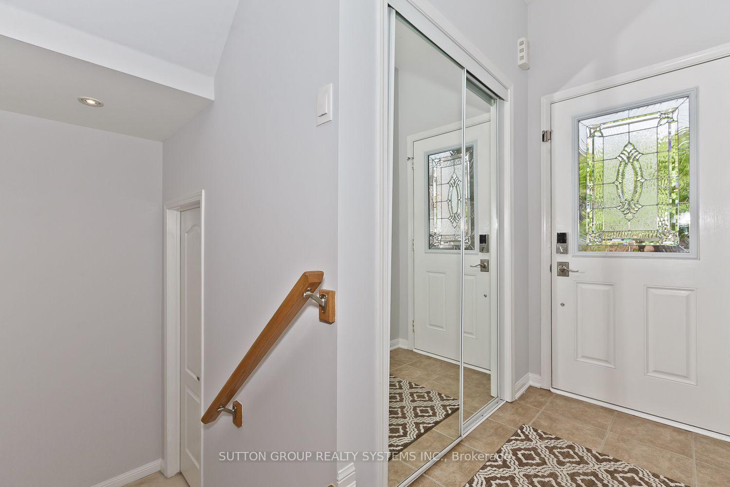 Photo 4 of 777 Shortreed Crescent, Milton, Coates — HOMEH