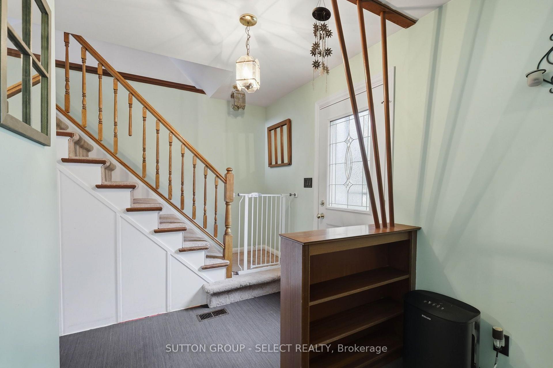 Photo 9 of 44 South Edgeware Road, St. Thomas — HOMEH