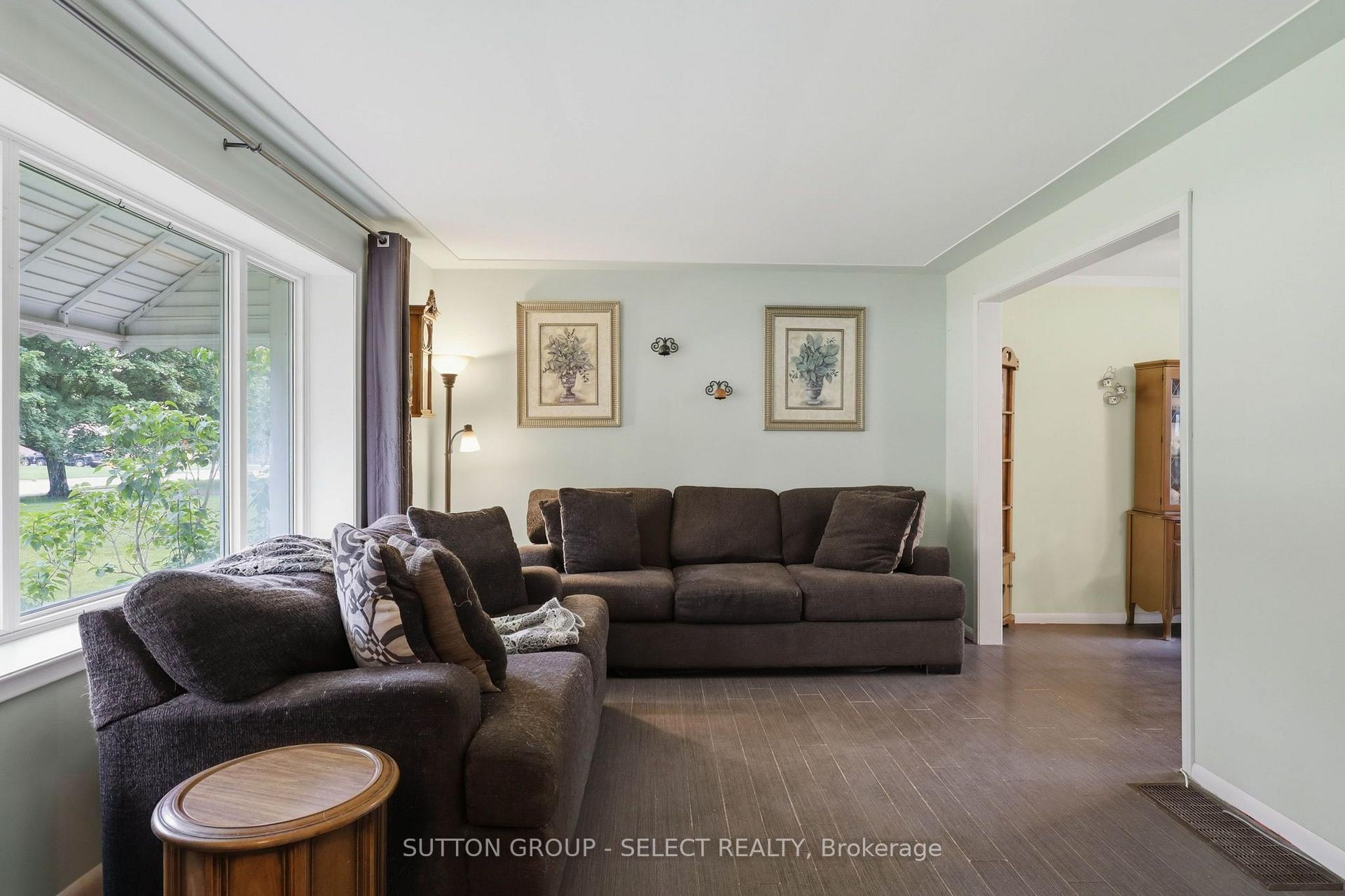 Photo 11 of 44 South Edgeware Road, St. Thomas — HOMEH
