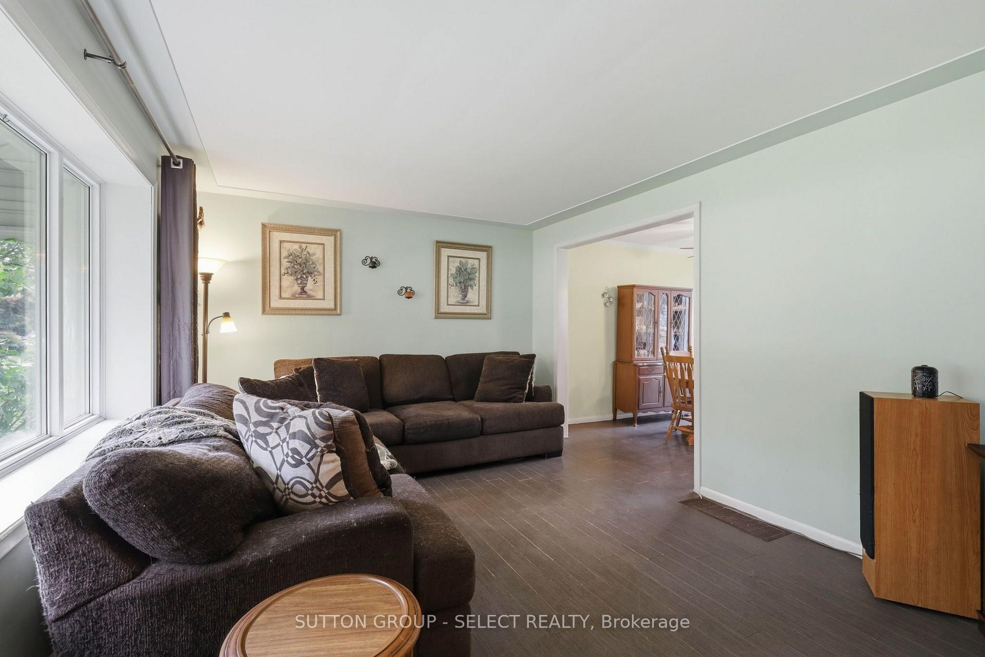 Photo 12 of 44 South Edgeware Road, St. Thomas — HOMEH