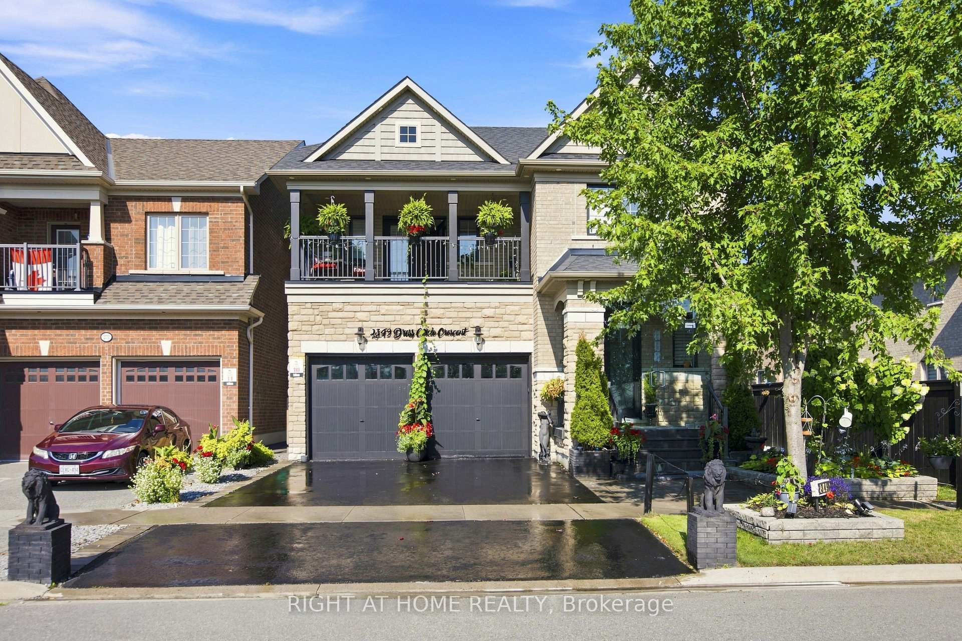Photo 2 of 2349 Dress Circle Crescent, Oshawa, Windfields — HOMEH