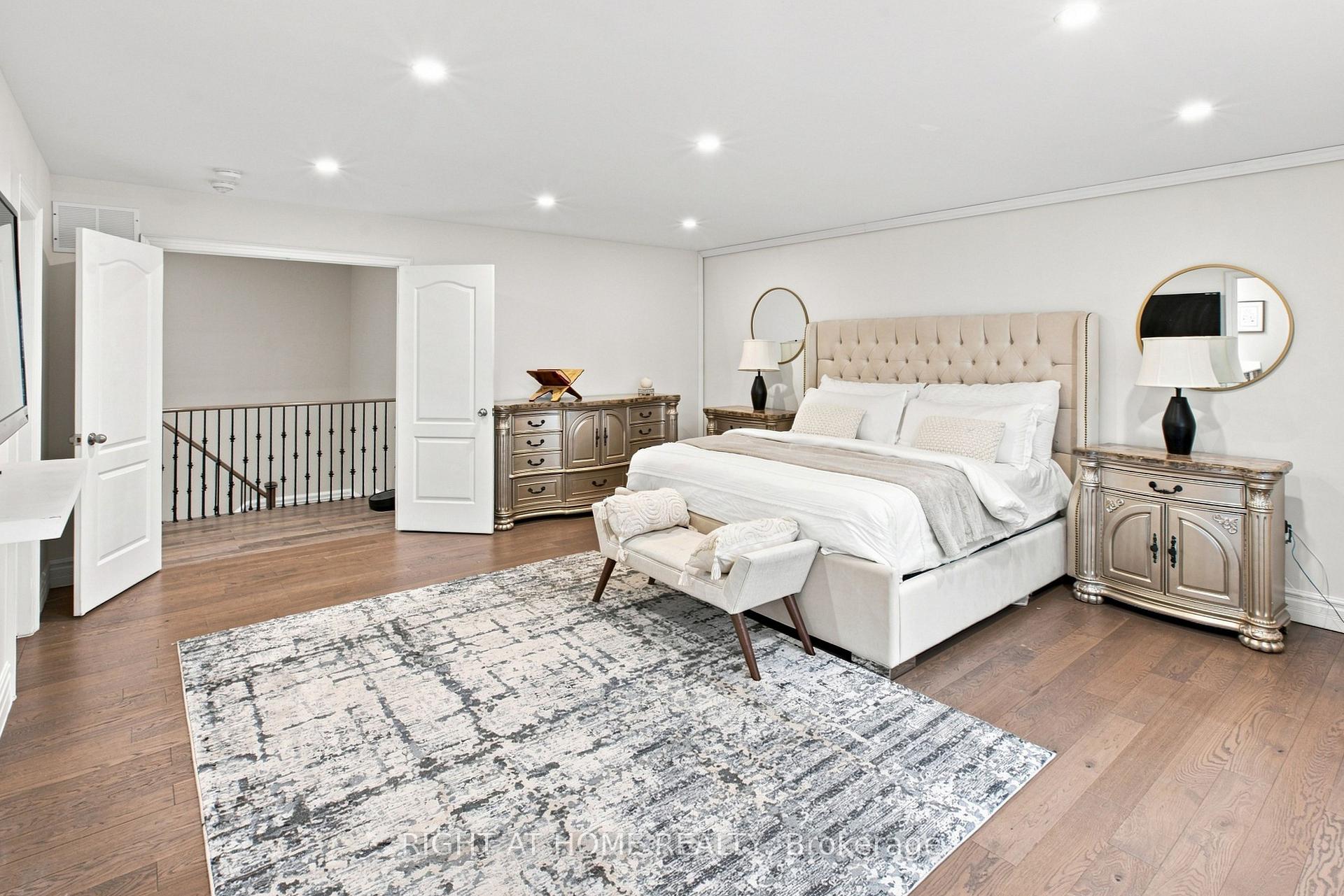 Photo 19 of 2349 Dress Circle Crescent, Oshawa, Windfields — HOMEH