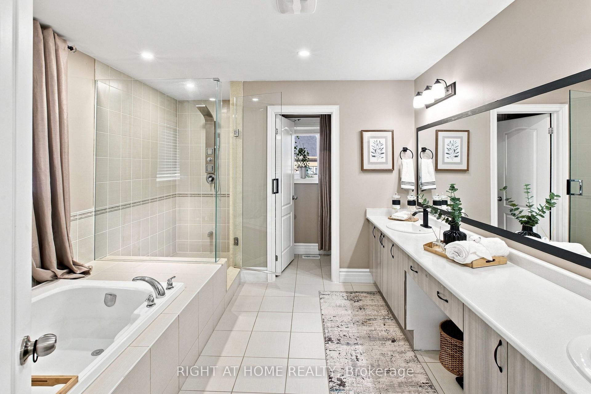 Photo 22 of 2349 Dress Circle Crescent, Oshawa, Windfields — HOMEH