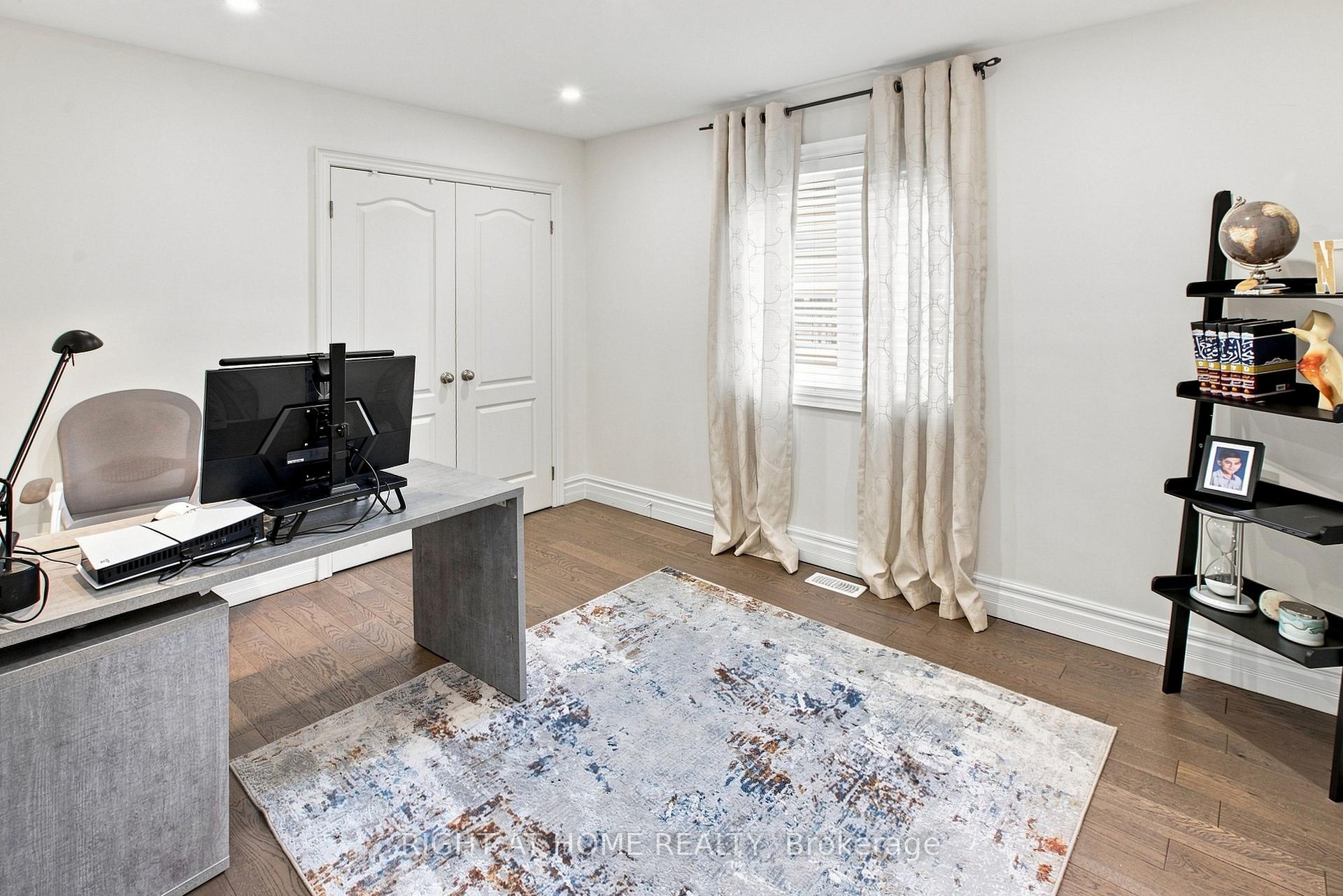 Photo 26 of 2349 Dress Circle Crescent, Oshawa, Windfields — HOMEH