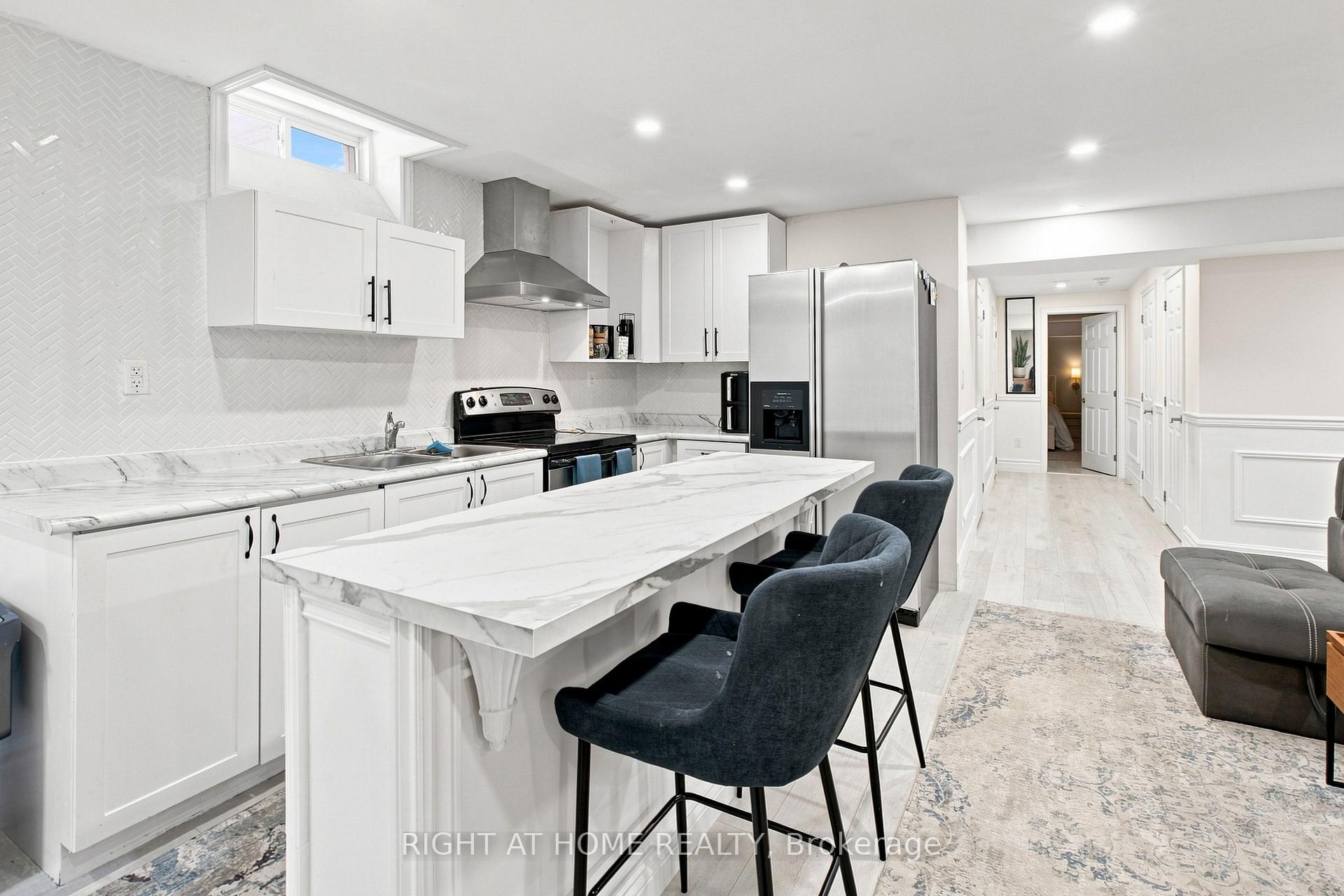 Photo 41 of 2349 Dress Circle Crescent, Oshawa, Windfields — HOMEH