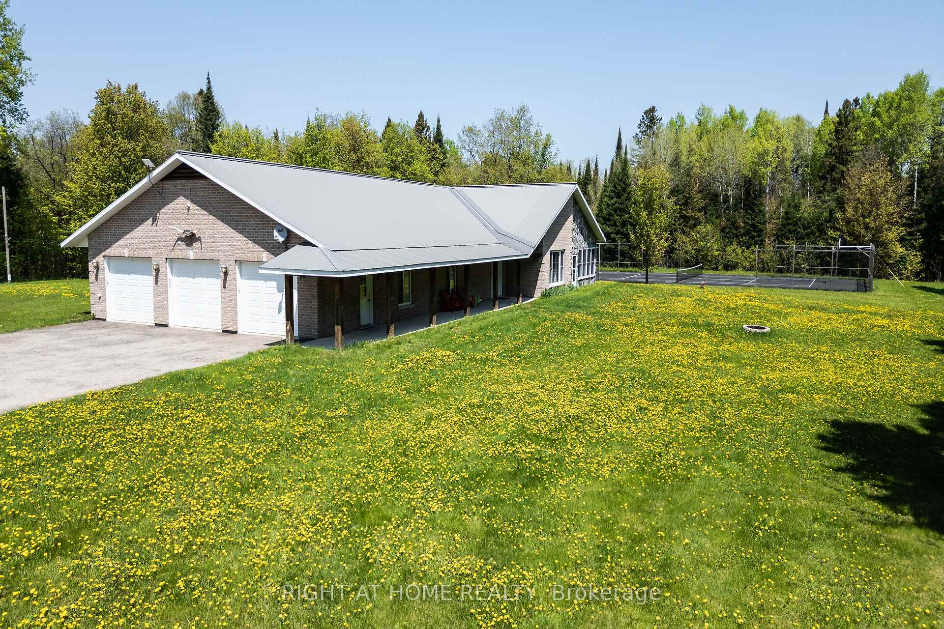 Photo of 146 Oke Drive