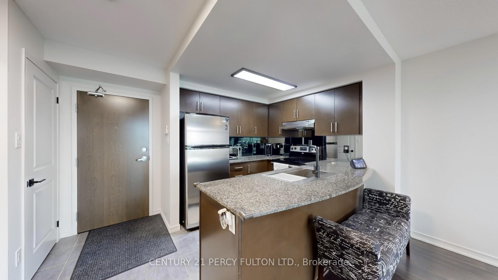 Photo 9 of Unit 1612, 9 George Street N, Brampton, Downtown Brampton — HOMEH