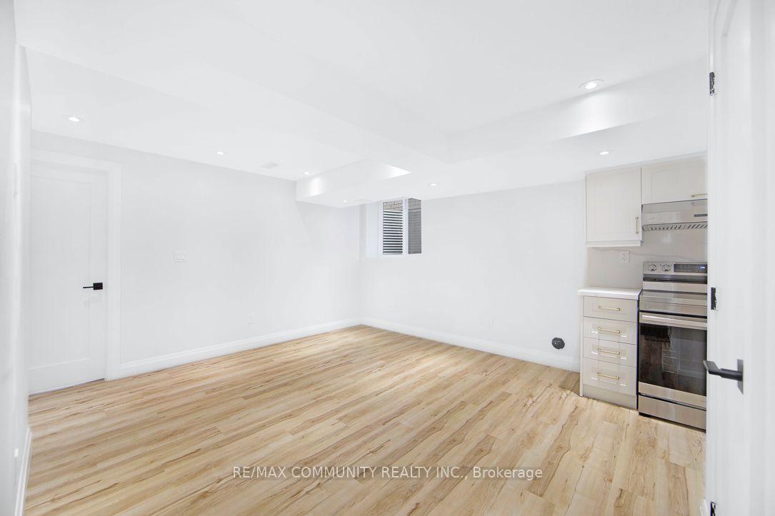 Photo 3 of Unit Bsmt, 2447 Moonlight Crescent, Pickering, Rural Pickering — HOMEH
