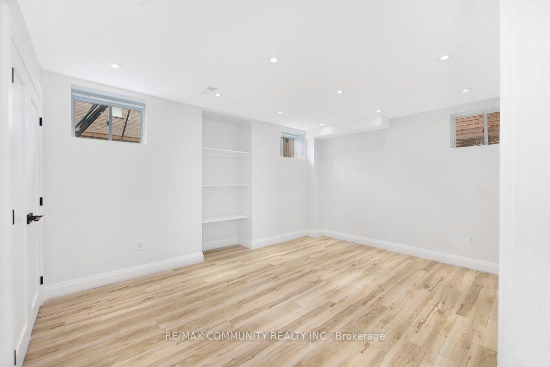 Photo 11 of Unit Bsmt, 2447 Moonlight Crescent, Pickering, Rural Pickering — HOMEH