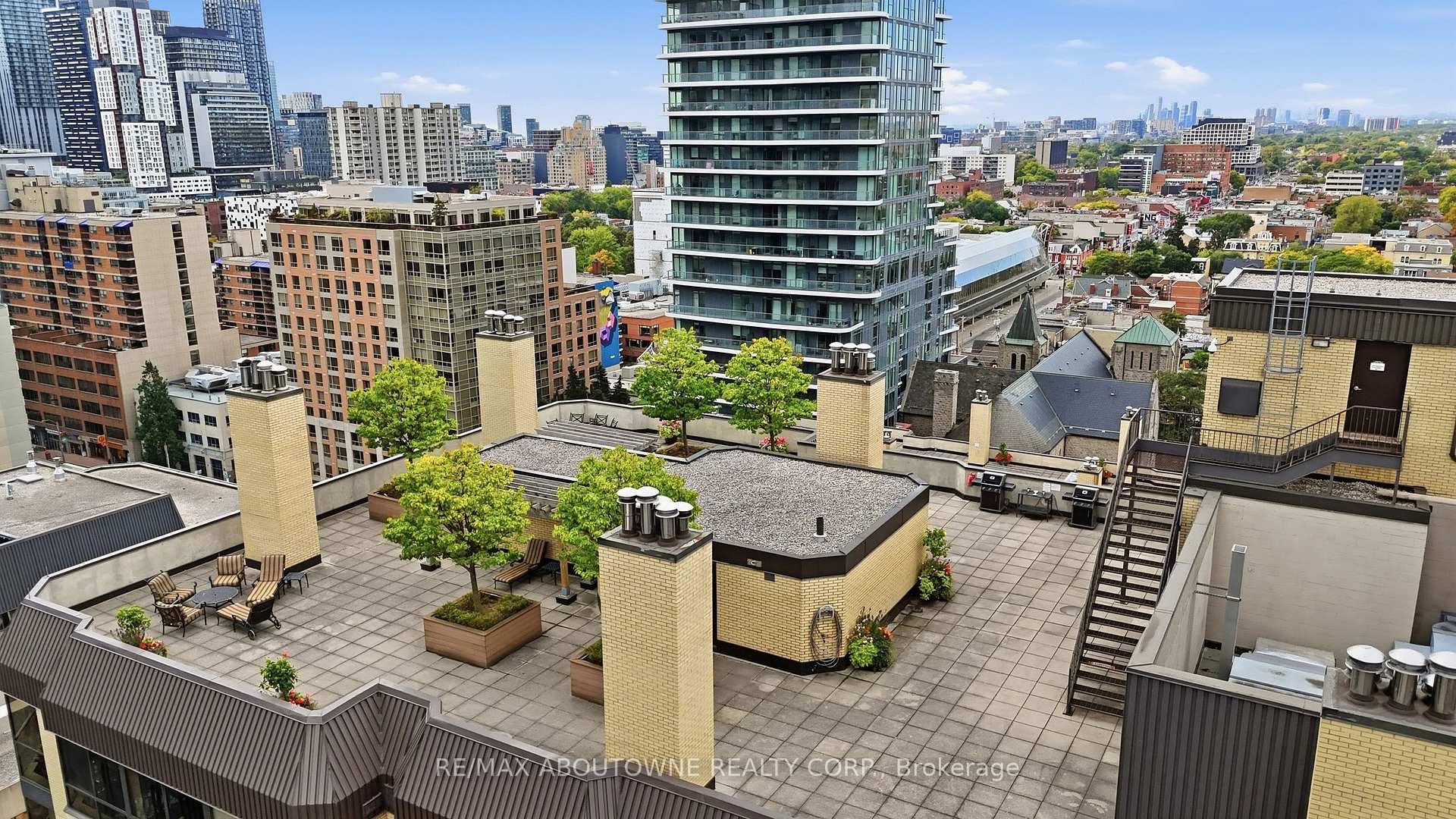 Photo 28 of Unit 1003, 280 Simcoe Street, Toronto, Kensington-Chinatown — HOMEH