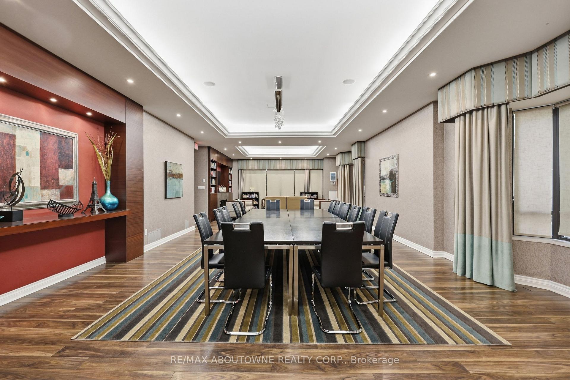 Photo 34 of Unit 1003, 280 Simcoe Street, Toronto, Kensington-Chinatown — HOMEH