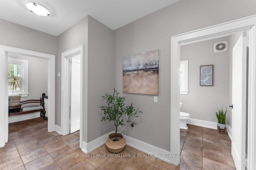 Photo 17 of 609 Earl Street, Kingston, Central City East — HOMEH