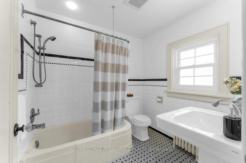 Photo 30 of 609 Earl Street, Kingston, Central City East — HOMEH