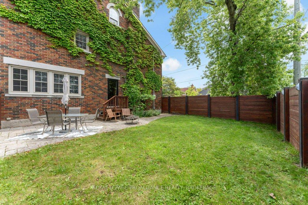 Photo 44 of 609 Earl Street, Kingston, Central City East — HOMEH