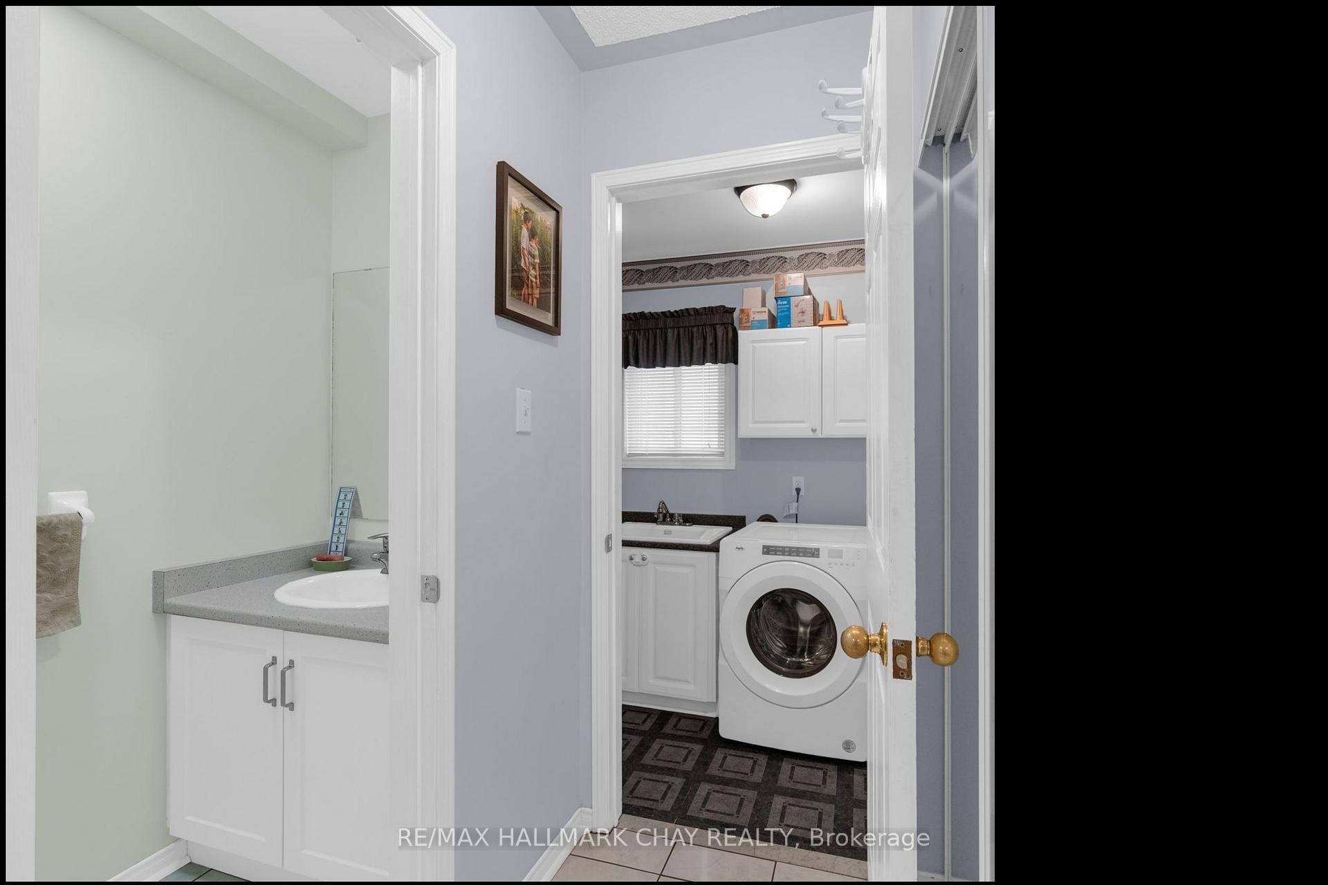 Photo 17 of 73 Brown Street, Barrie, Holly — HOMEH