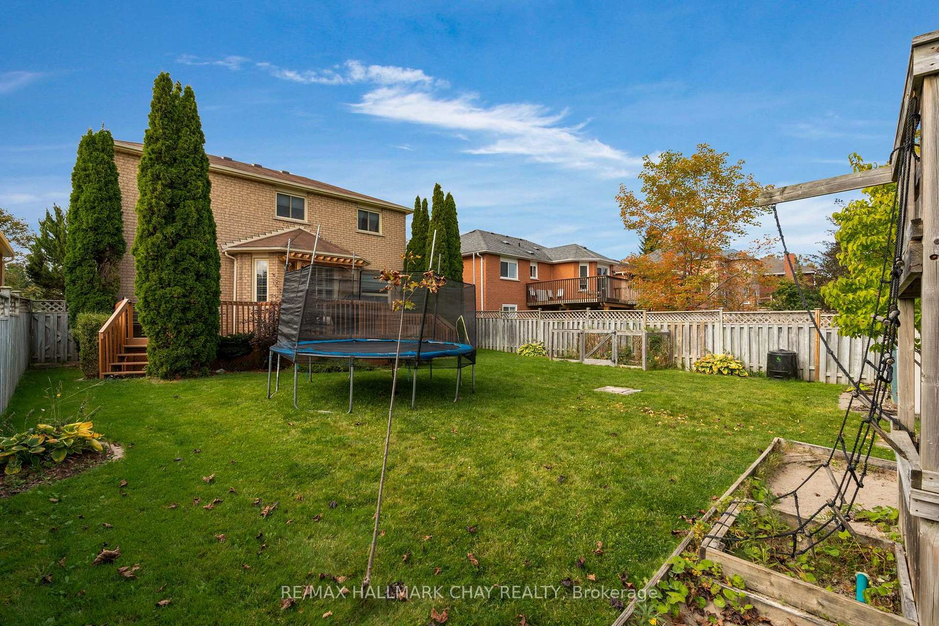 Photo 41 of 73 Brown Street, Barrie, Holly — HOMEH